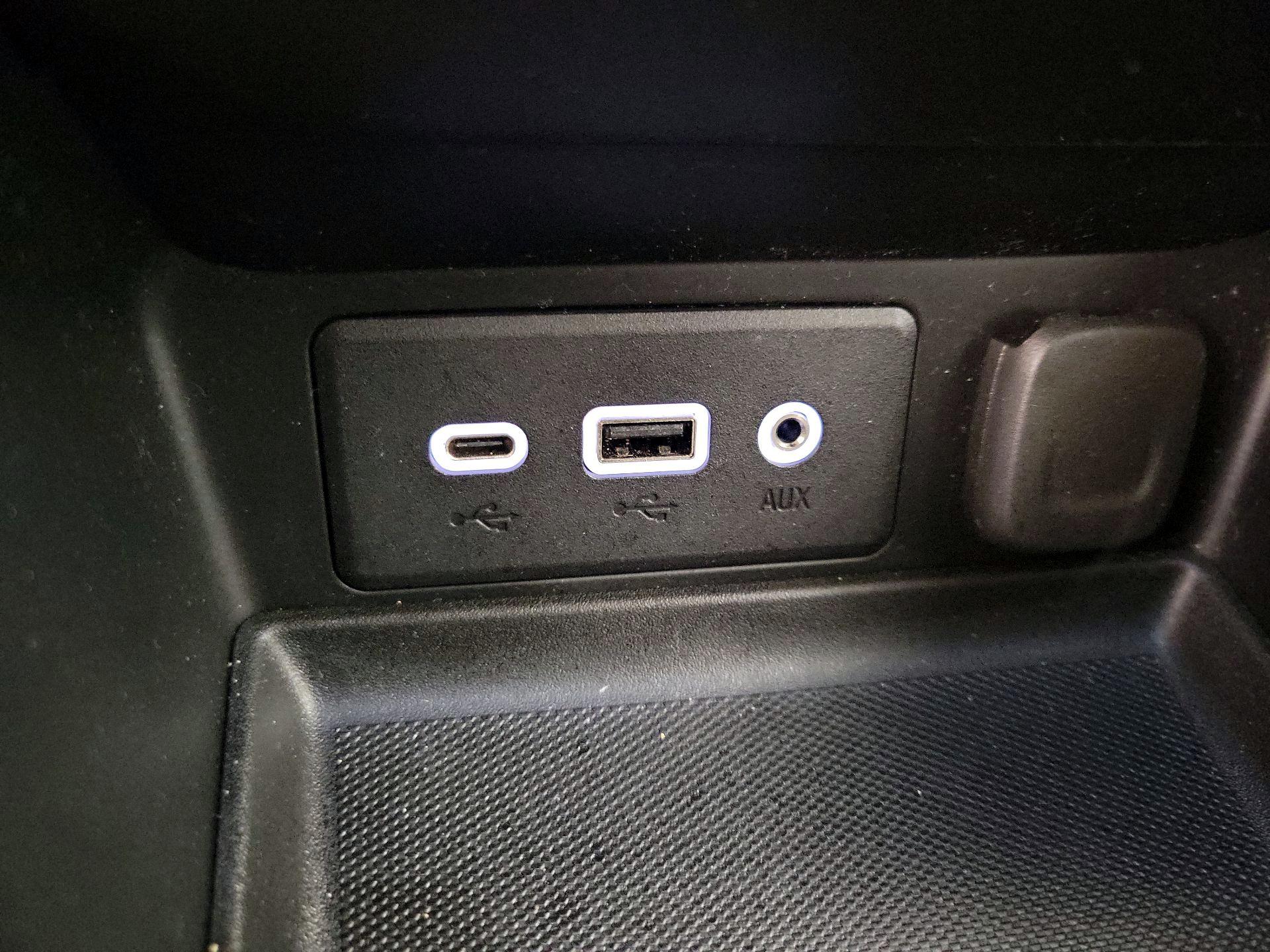 Thumbnail: 2023 GMC Terrain - 18