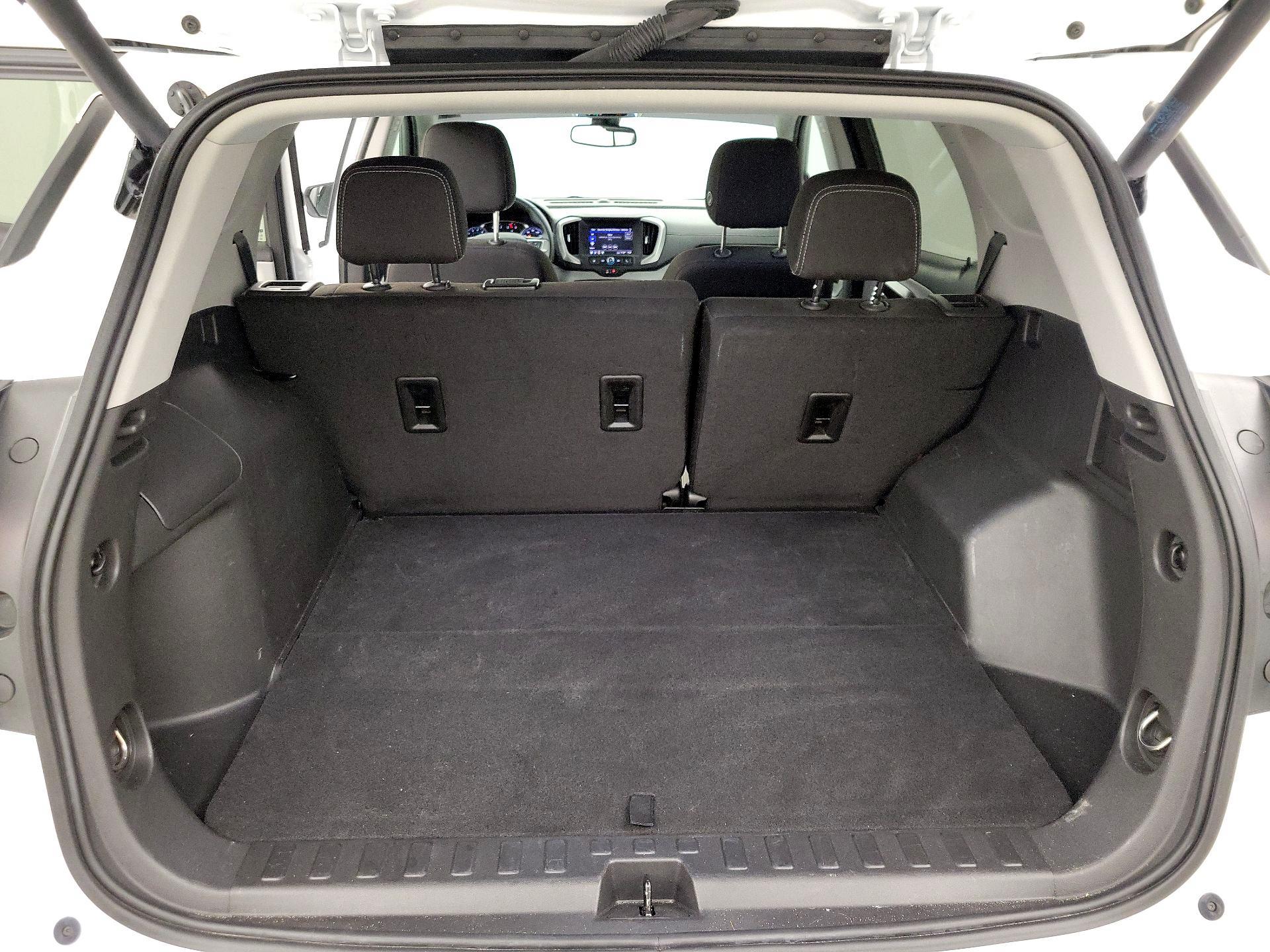 Thumbnail: 2023 GMC Terrain - 20