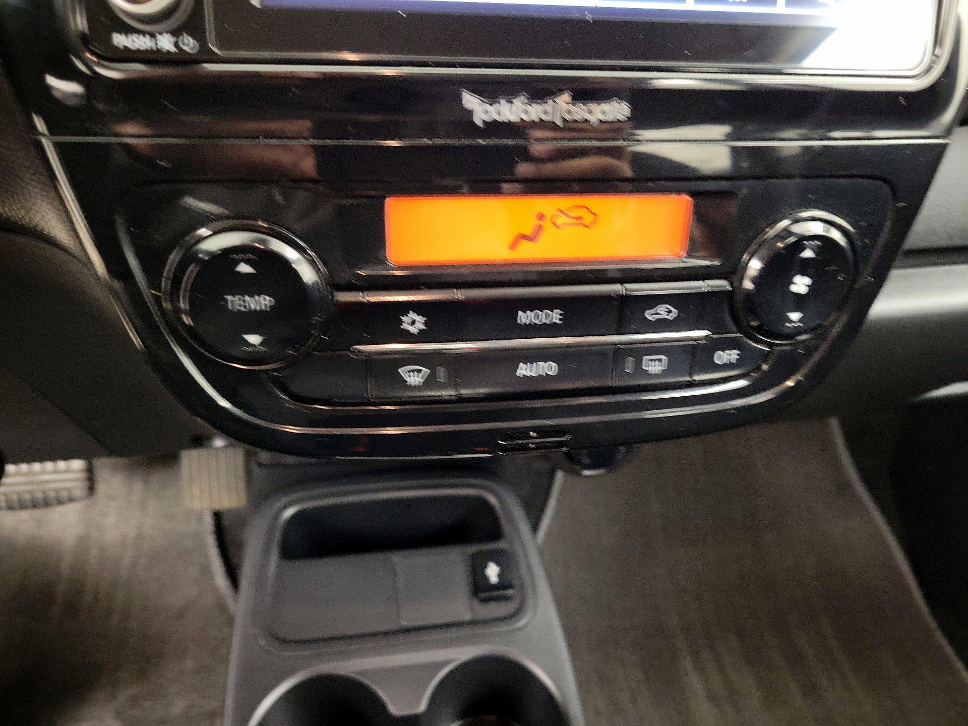 Thumbnail: 2021 Mitsubishi Mirage - 16