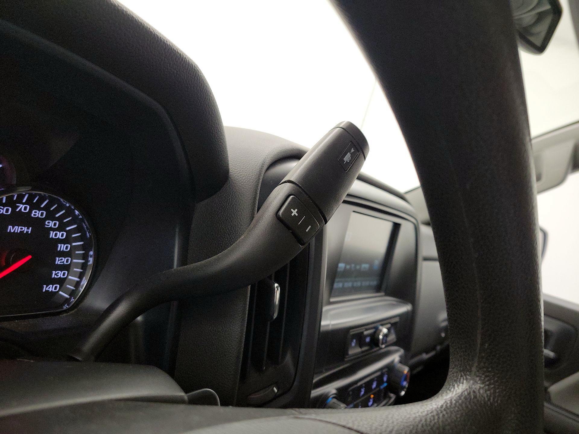 Thumbnail: 2018 Chevrolet Silverado 1500 - 17