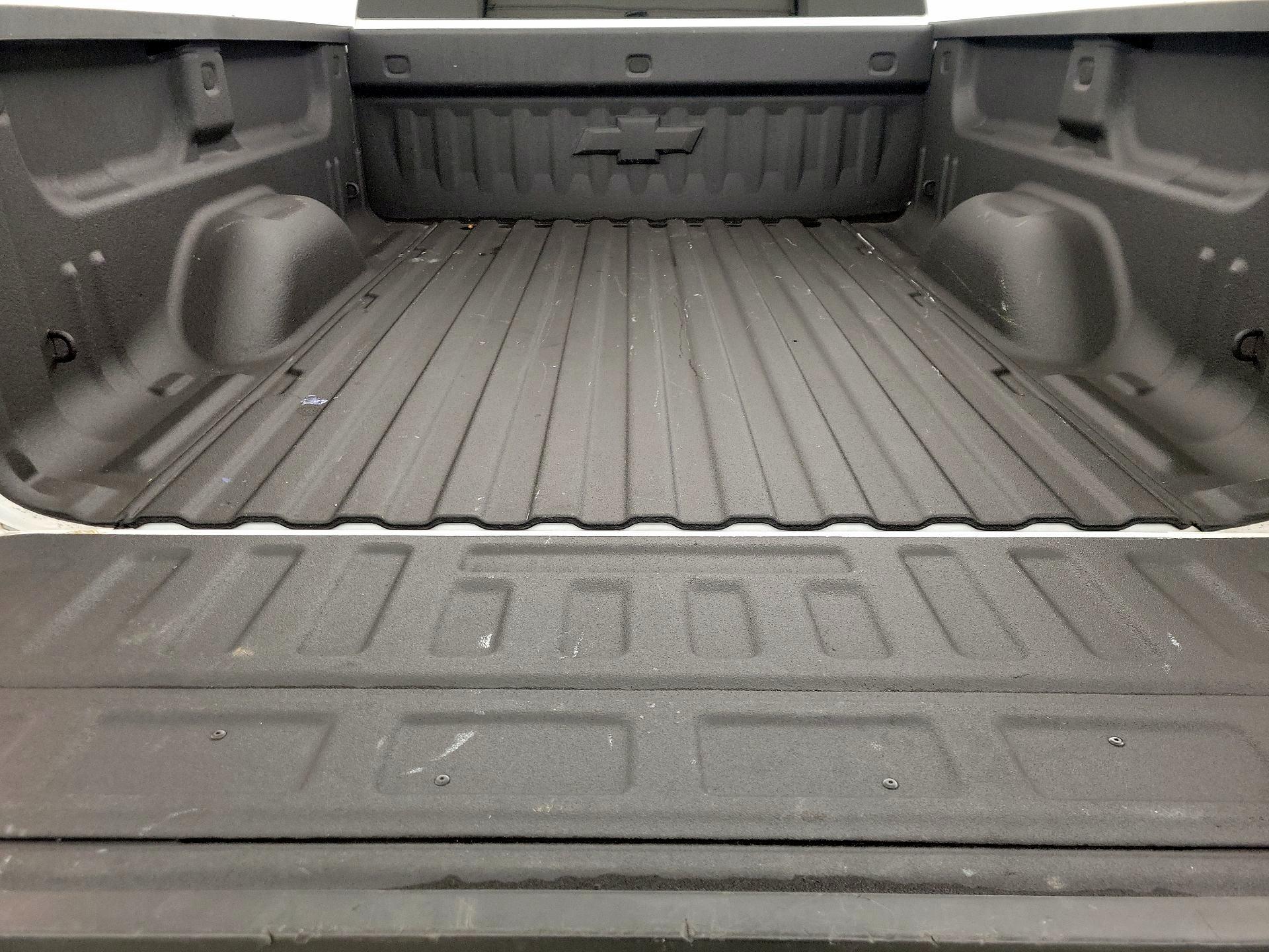 Thumbnail: 2018 Chevrolet Silverado 1500 - 20