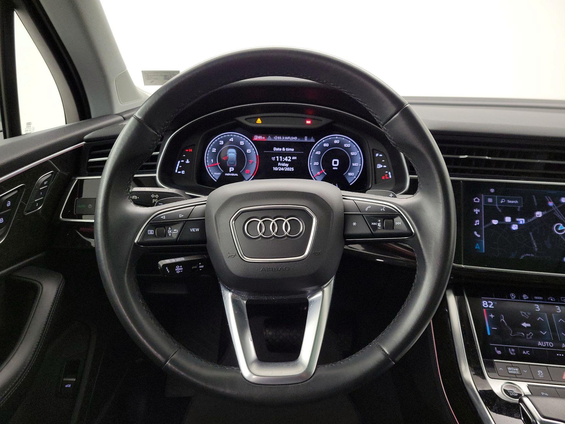 Thumbnail: 2022 Audi Q7 - 10