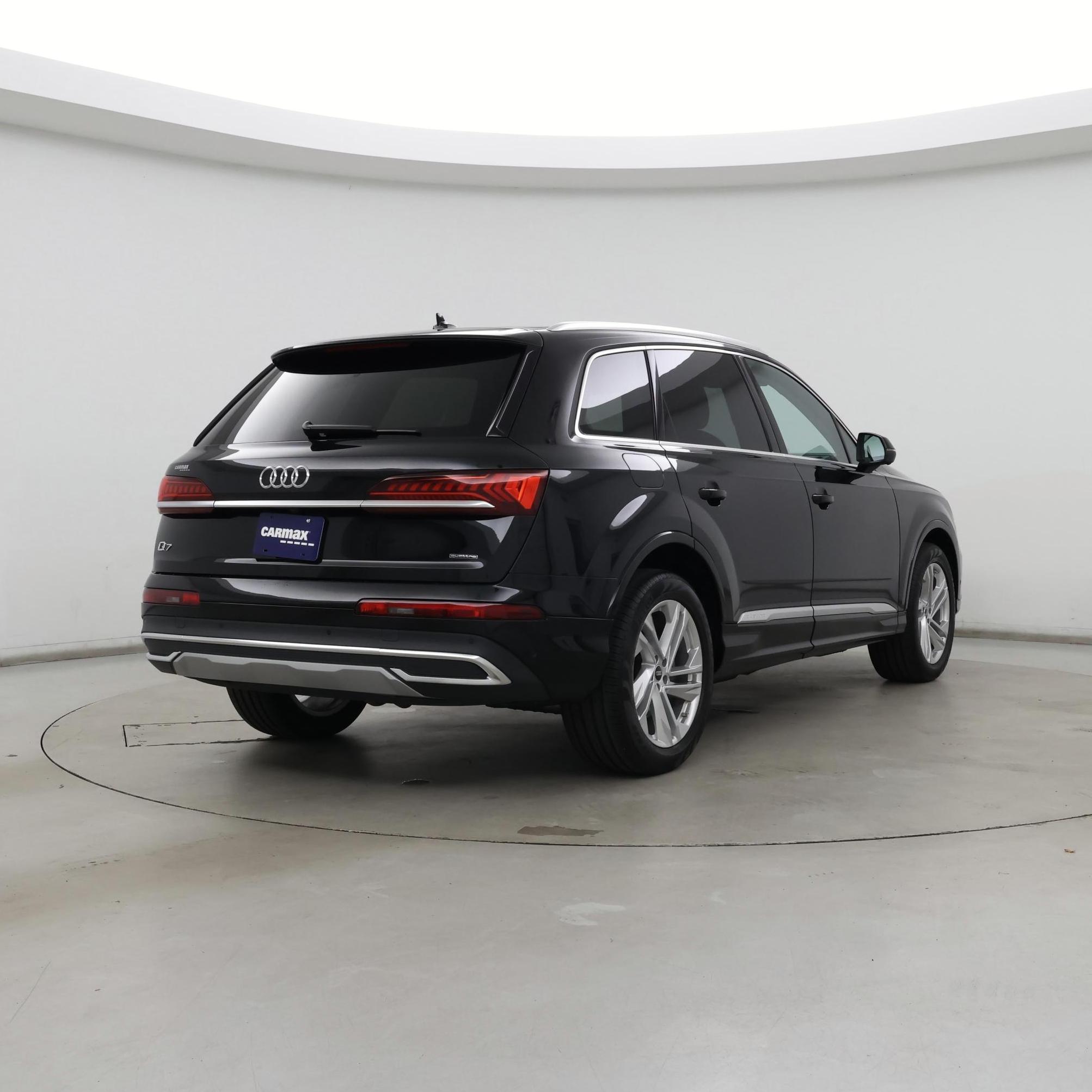 Thumbnail: 2022 Audi Q7 - 8
