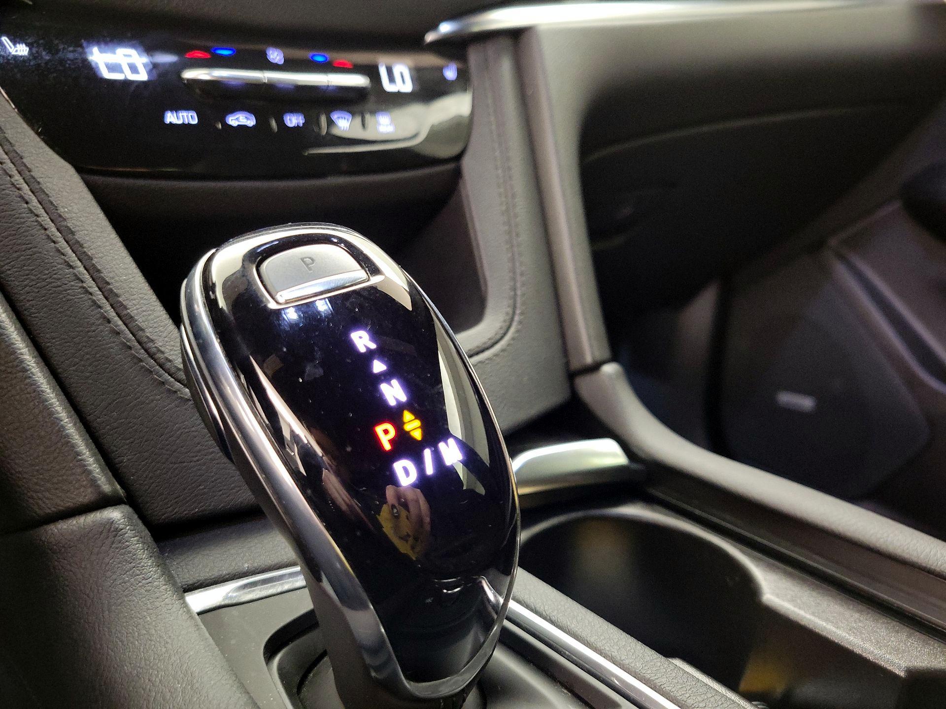 Thumbnail: 2021 Cadillac XT5 - 18