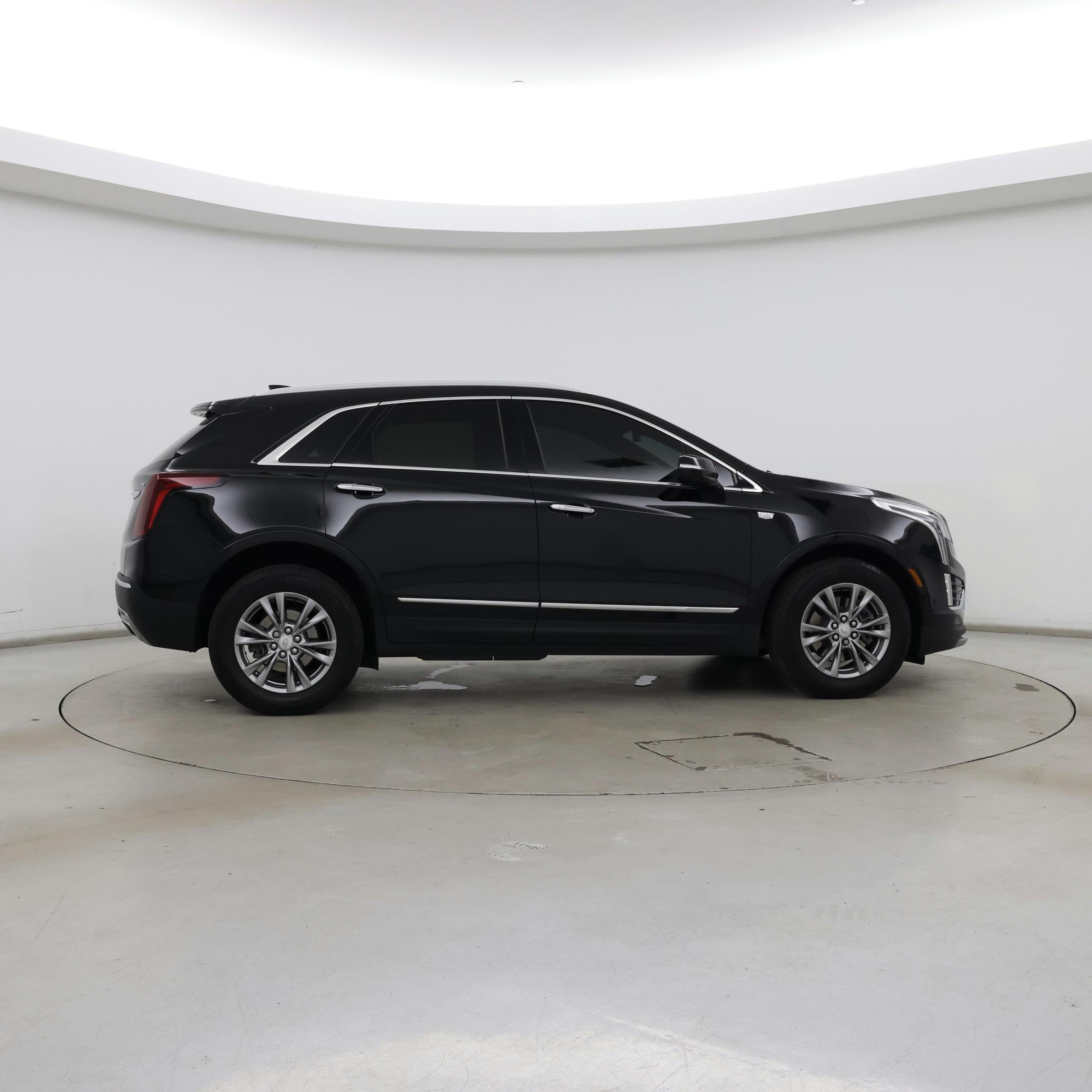 Thumbnail: 2021 Cadillac XT5 - 7