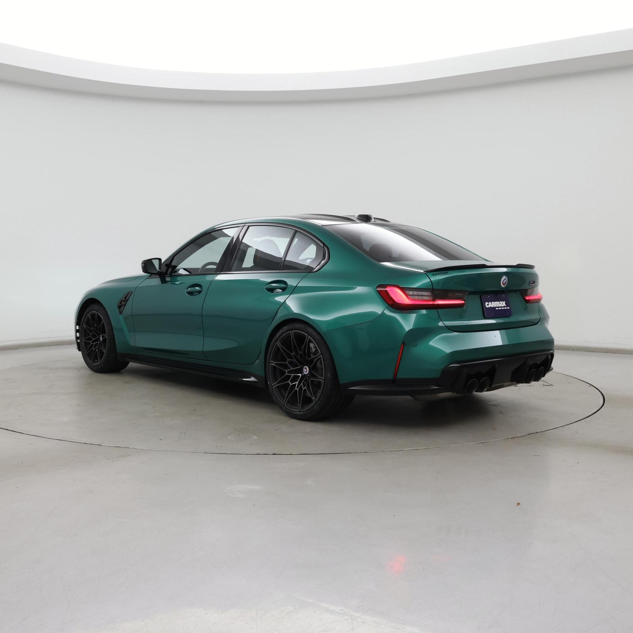 Thumbnail: 2023 BMW M3 - 2
