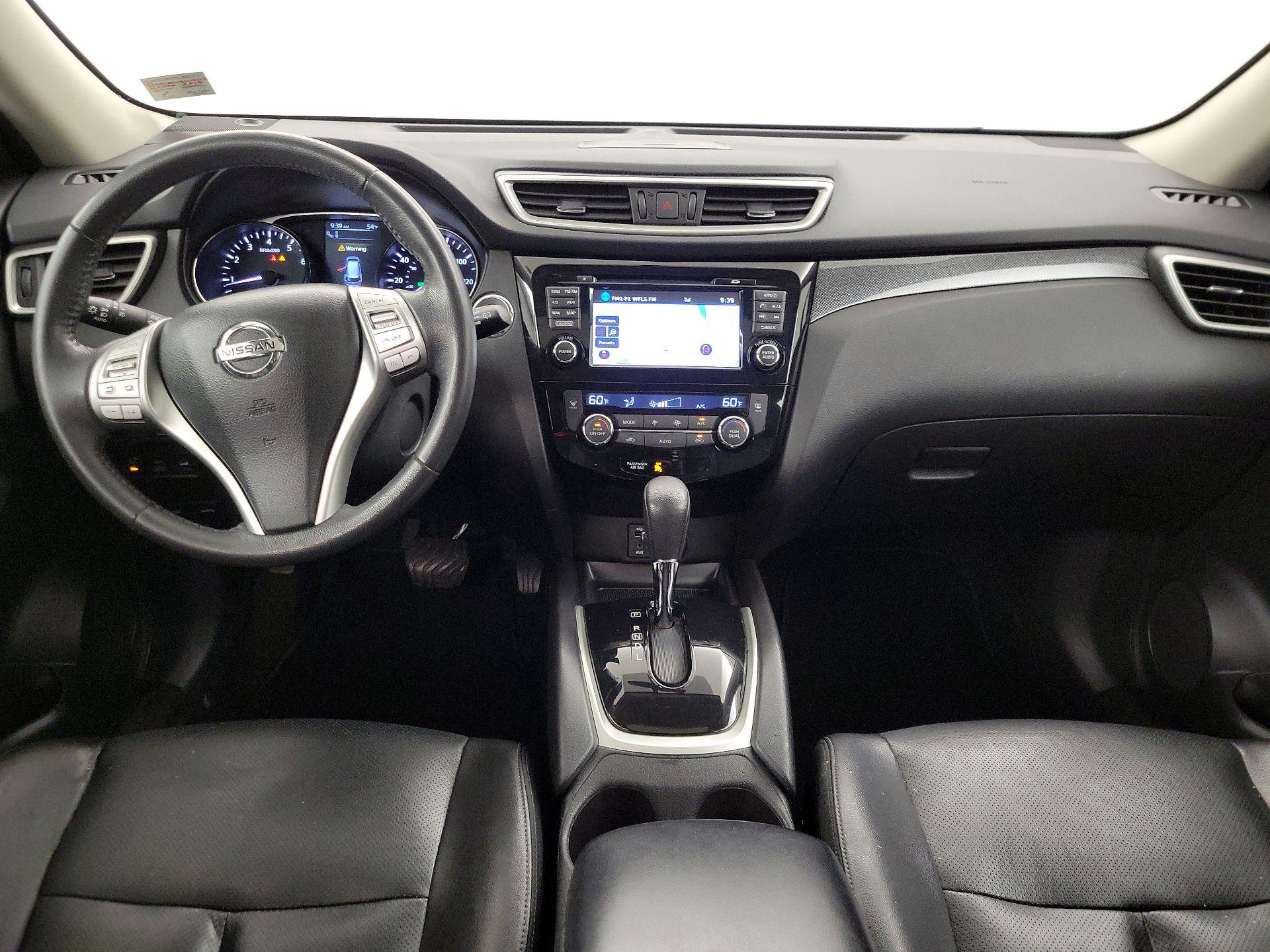 Thumbnail: 2016 Nissan Rogue - 9