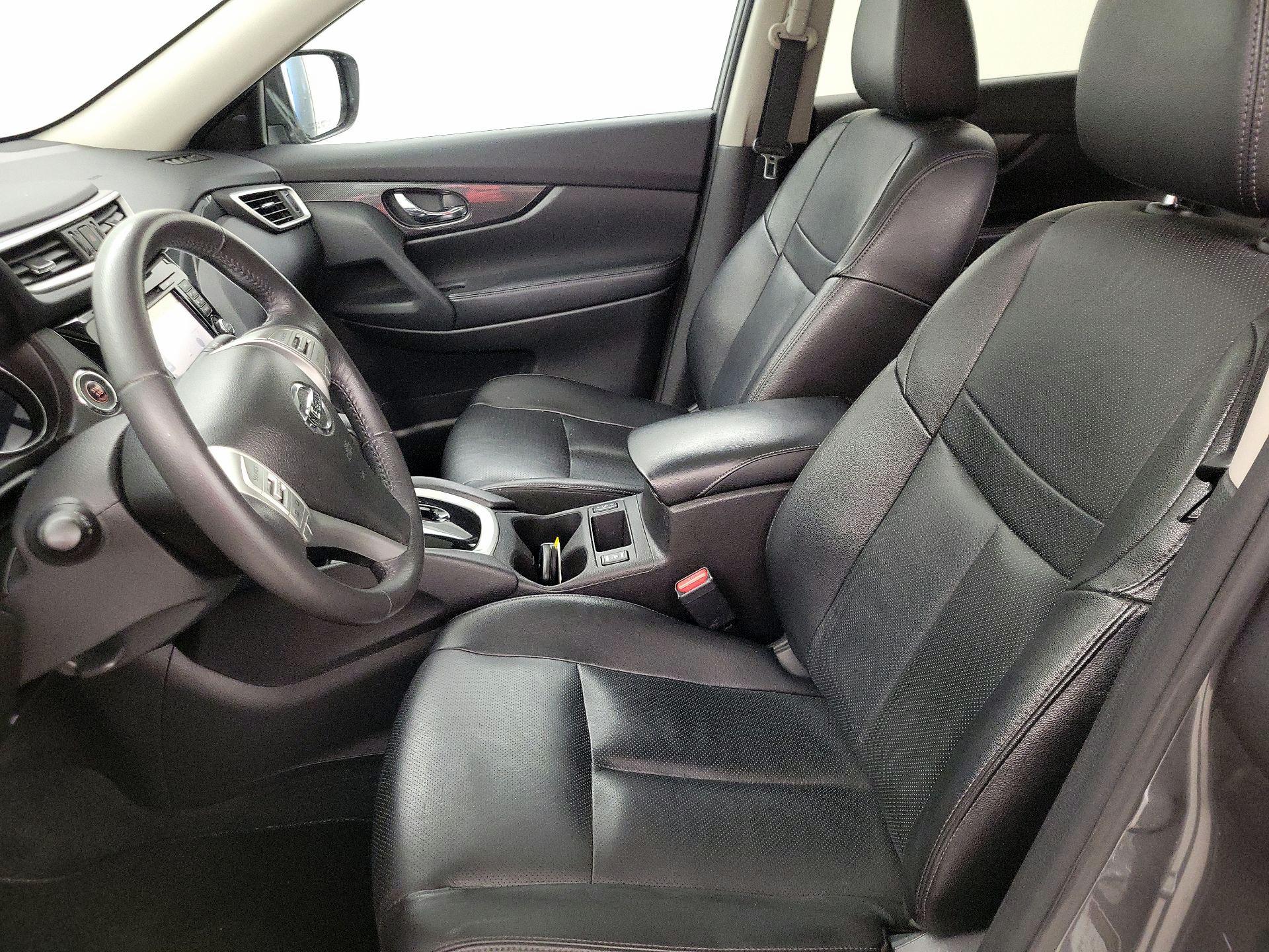 Thumbnail: 2016 Nissan Rogue - 11