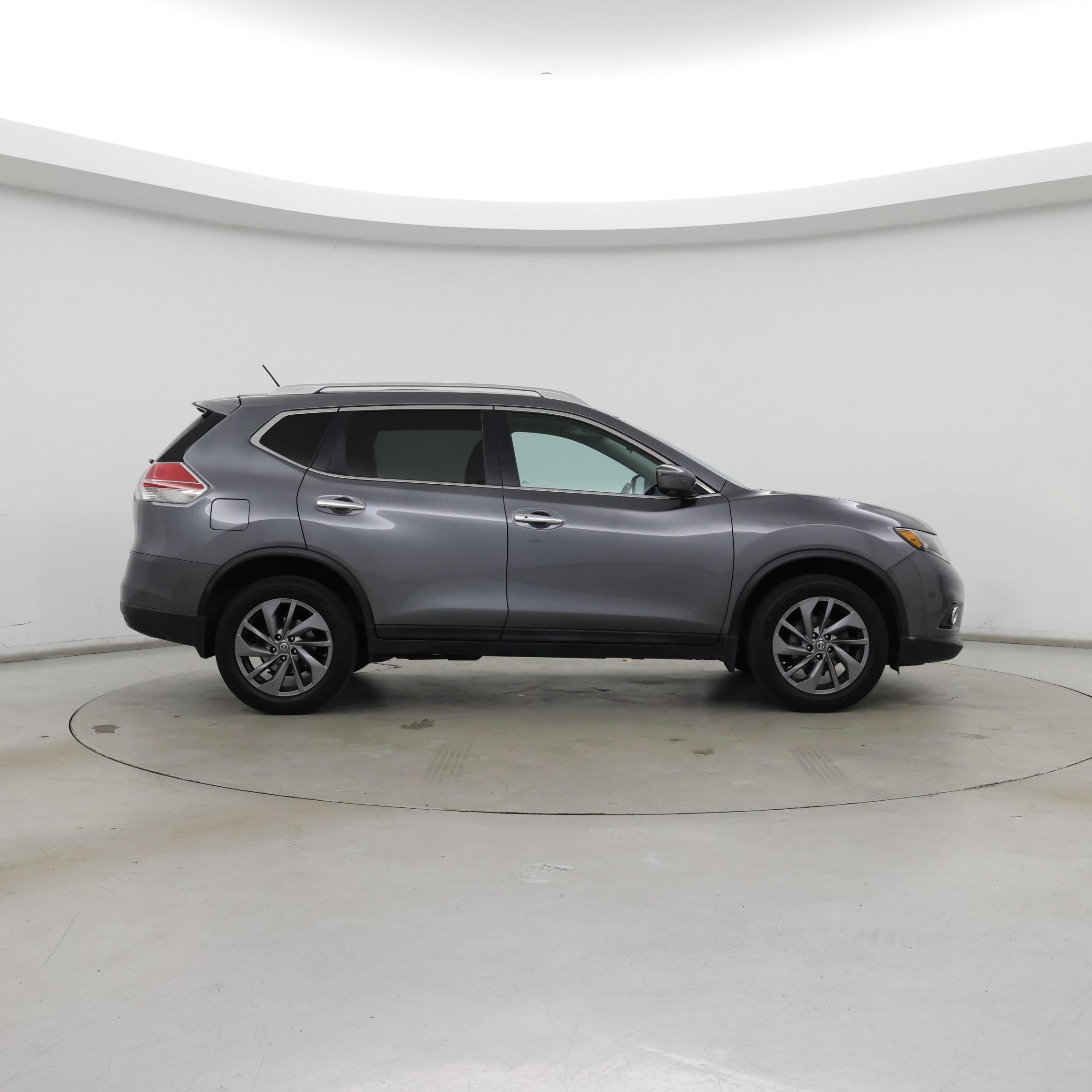 Thumbnail: 2016 Nissan Rogue - 7
