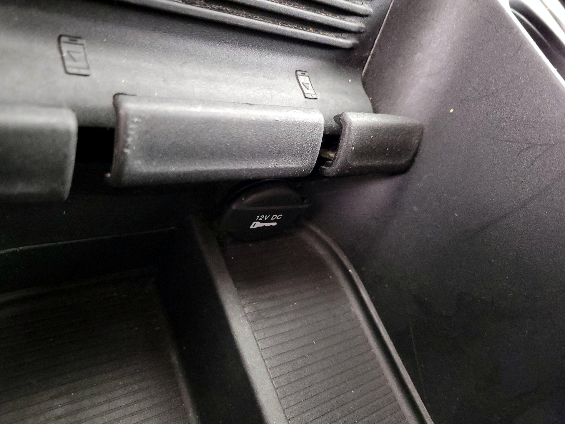 Thumbnail: 2023 RAM 1500 Classic - 19