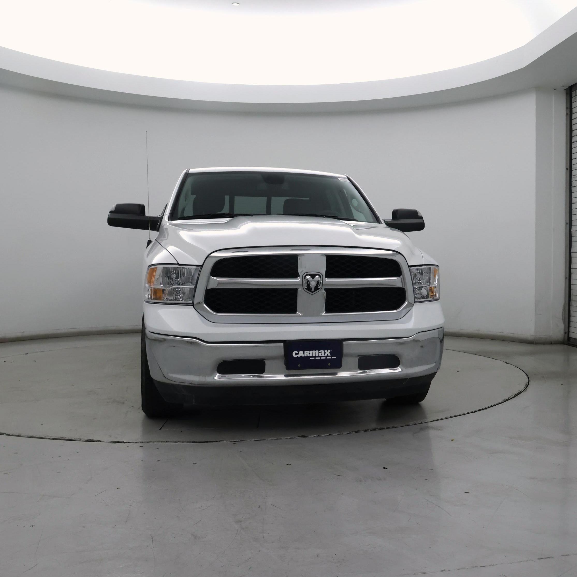 Thumbnail: 2023 RAM 1500 Classic - 5