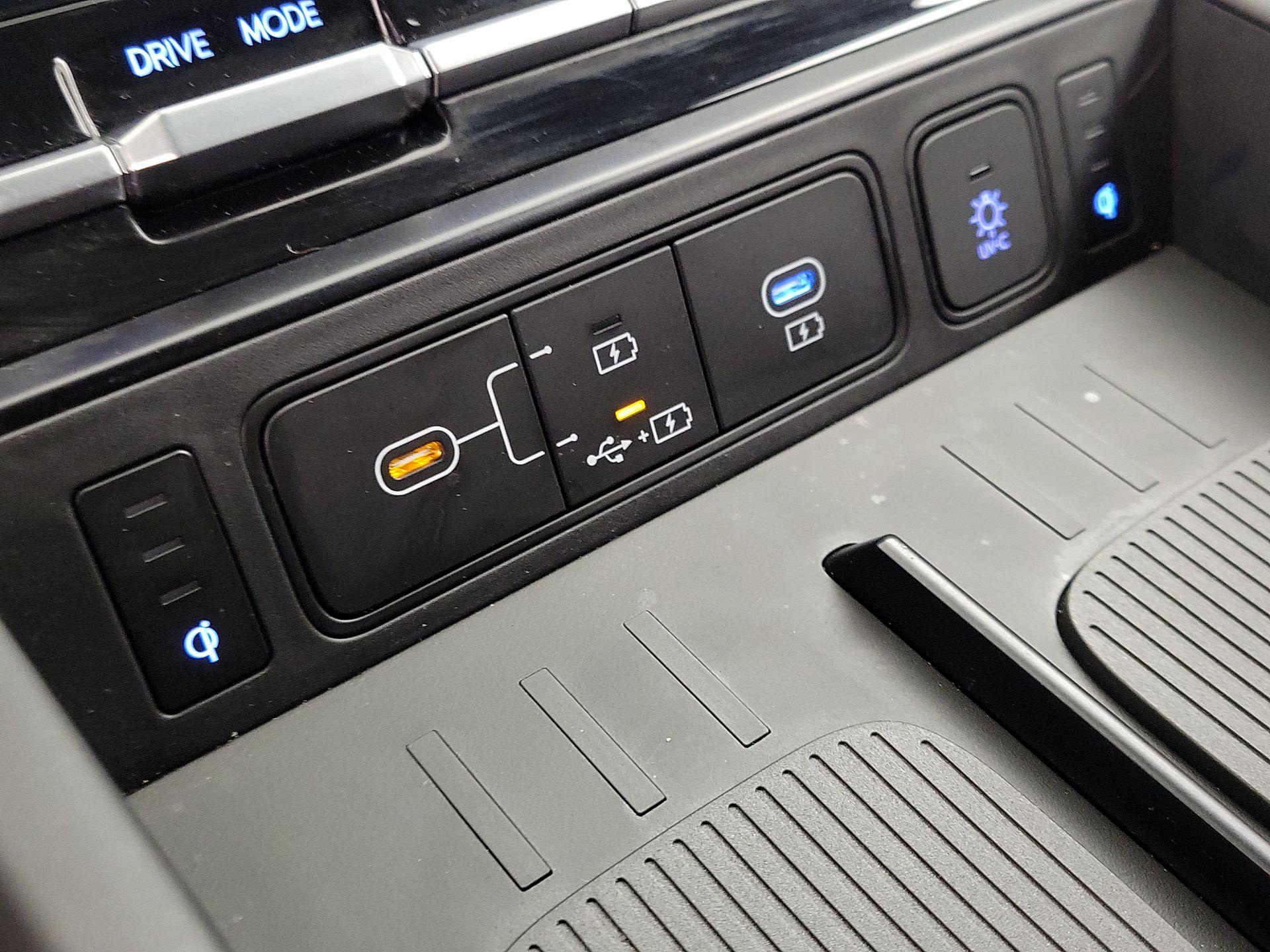 Thumbnail: 2024 Hyundai Santa Fe - 19