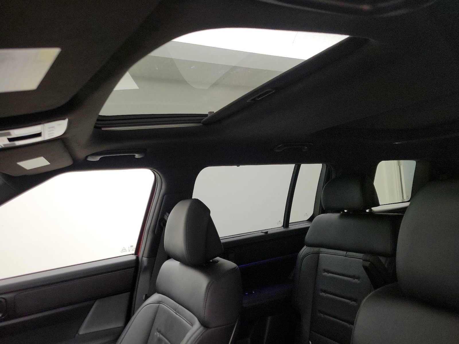 Sunroof(s) & Skylight(s)