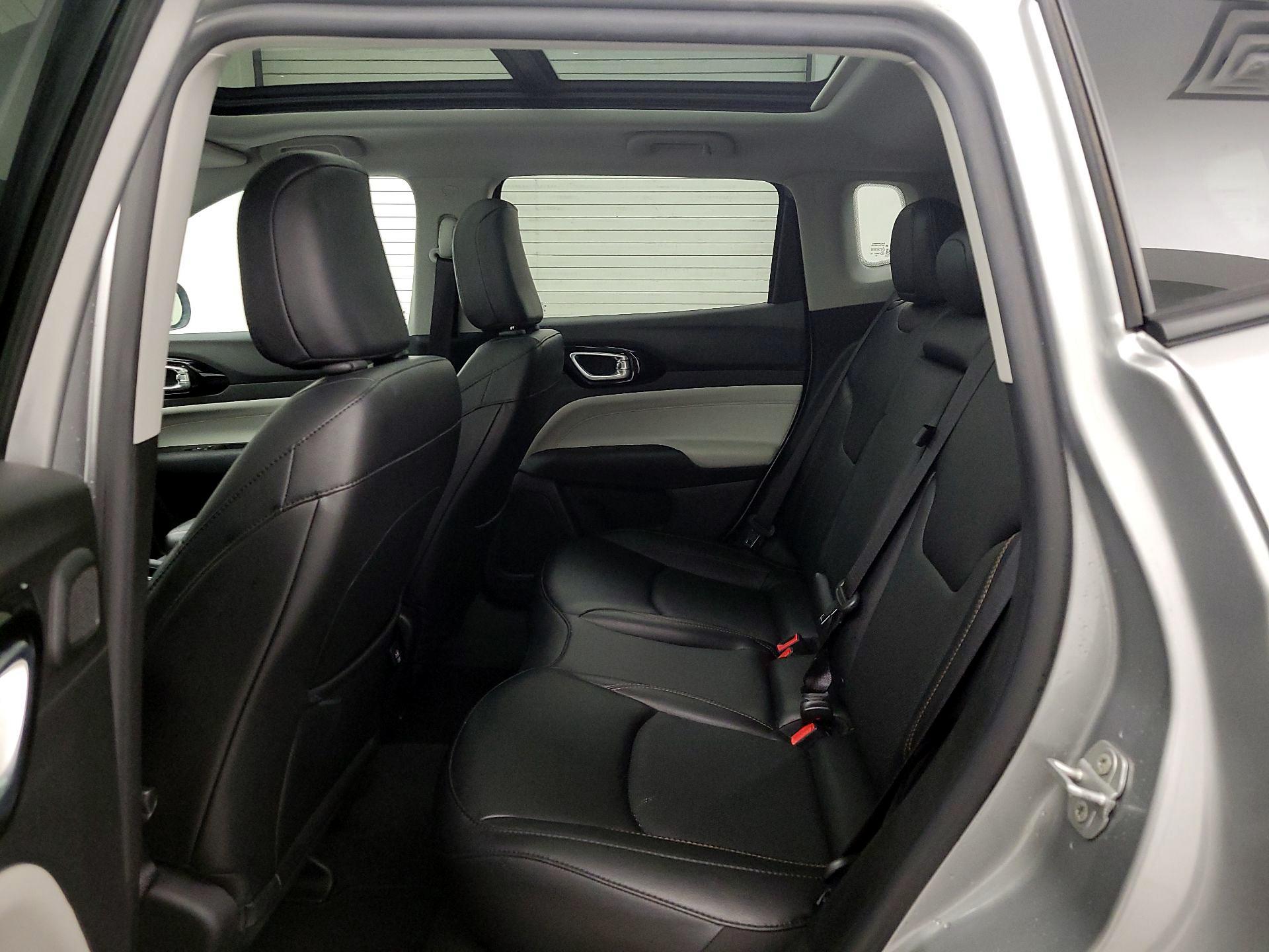 Thumbnail: 2022 Jeep Compass - 20