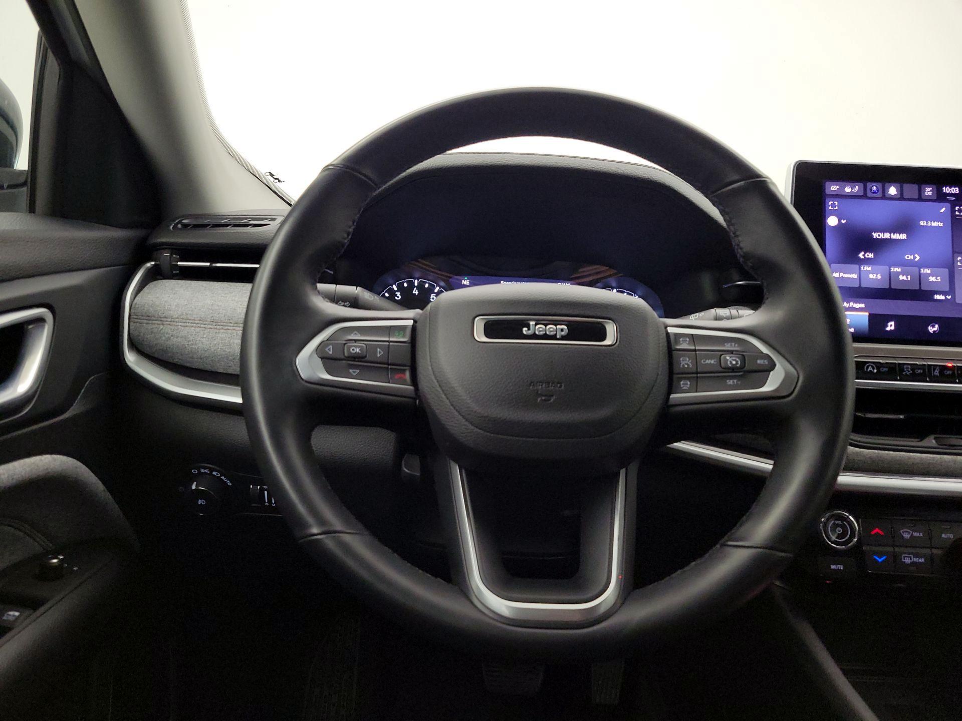 Thumbnail: 2022 Jeep Compass - 10