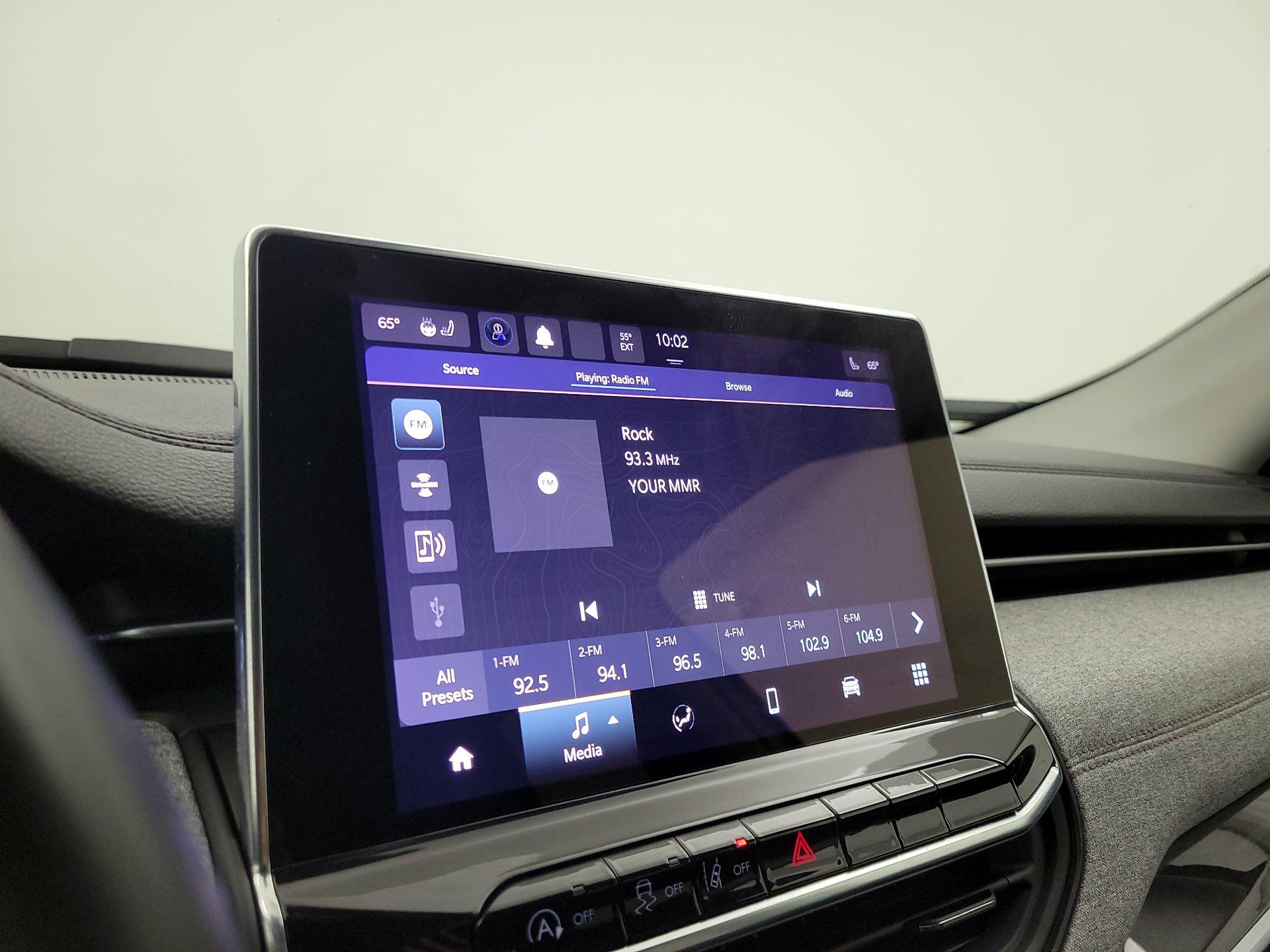 Thumbnail: 2022 Jeep Compass - 15