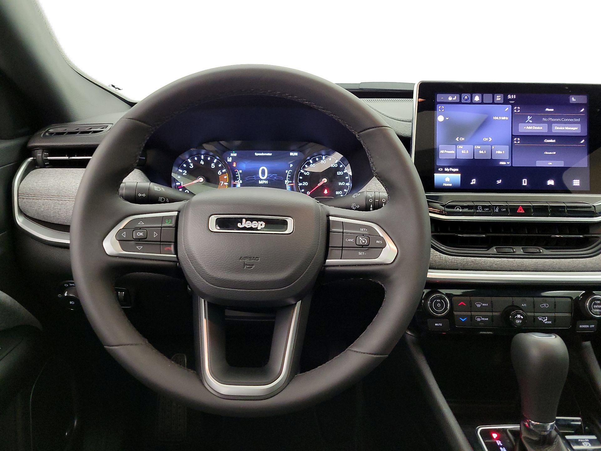 Thumbnail: 2023 Jeep Compass - 10