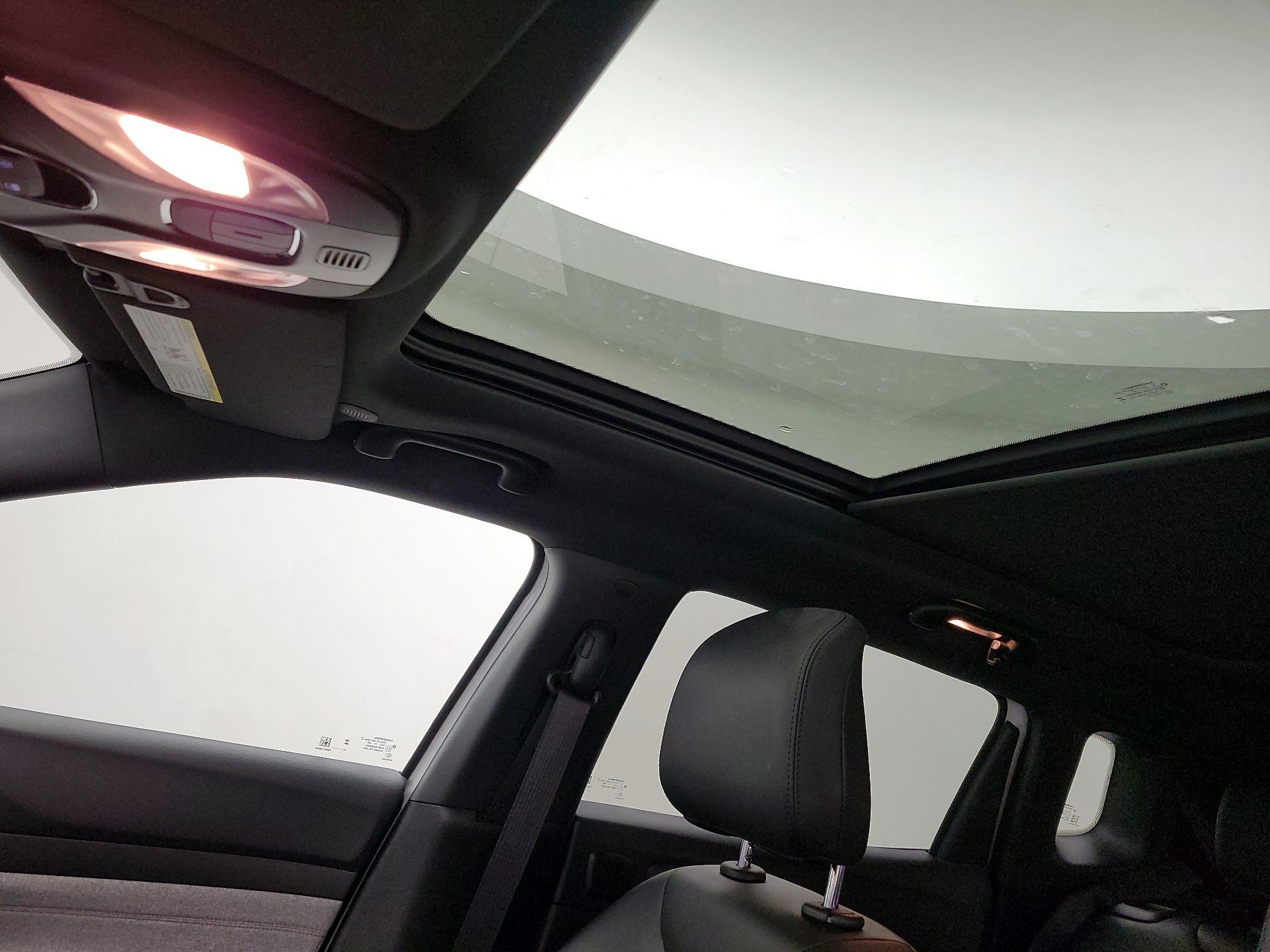 Thumbnail: 2023 Jeep Compass - 19