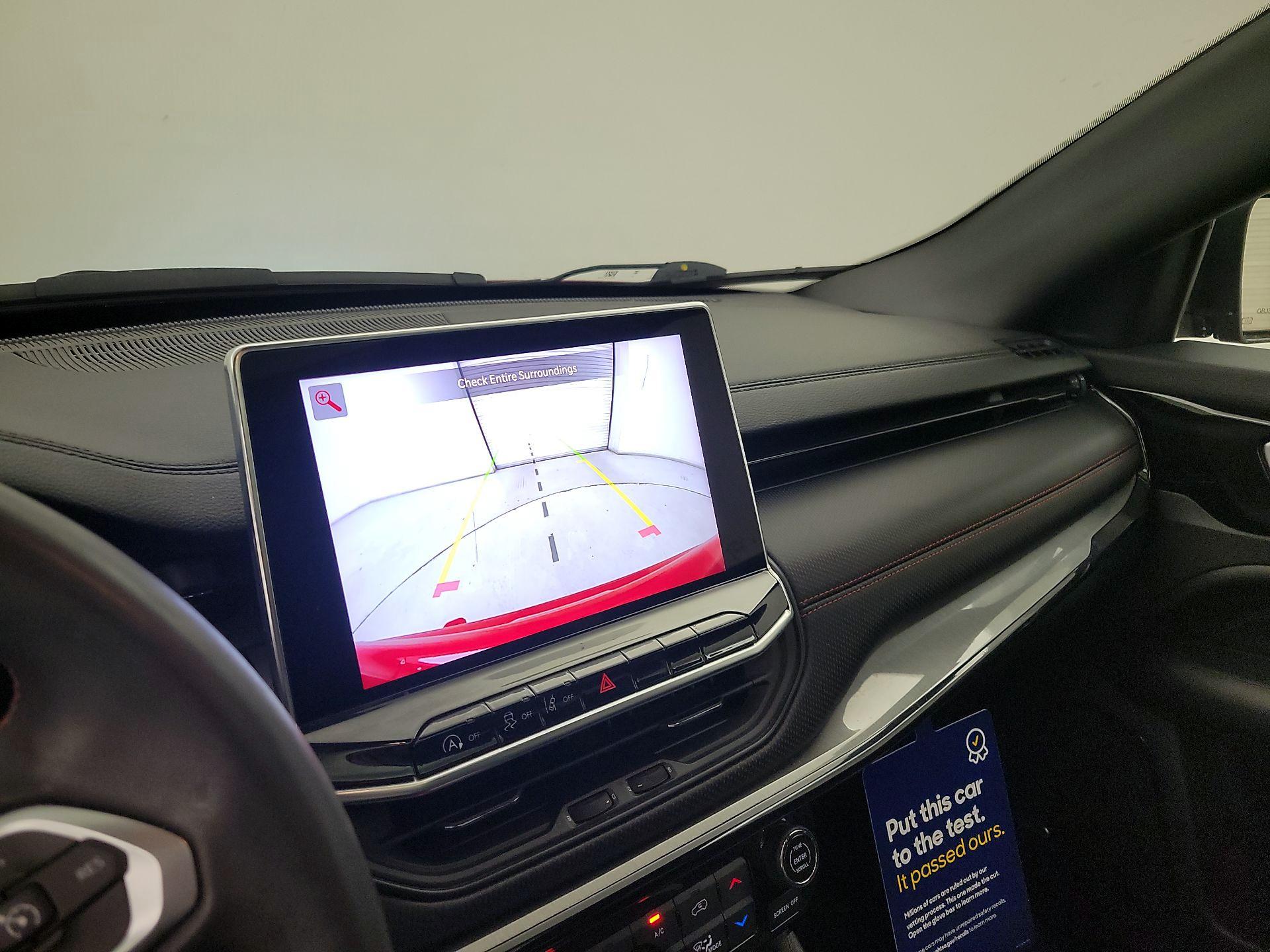 Thumbnail: 2023 Jeep Compass - 15