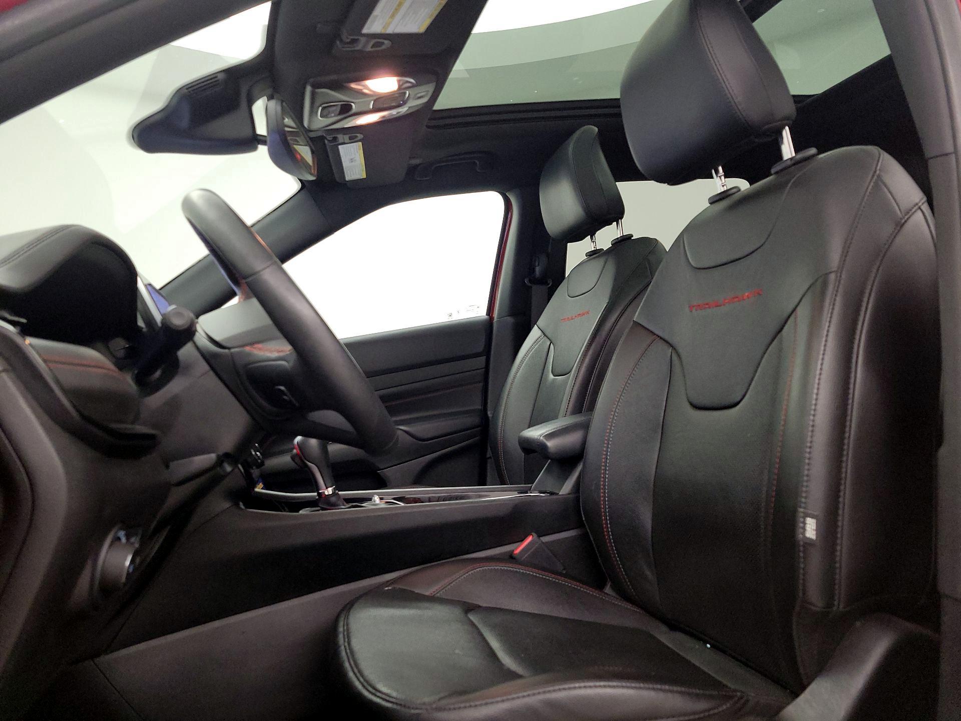 Thumbnail: 2023 Jeep Compass - 20