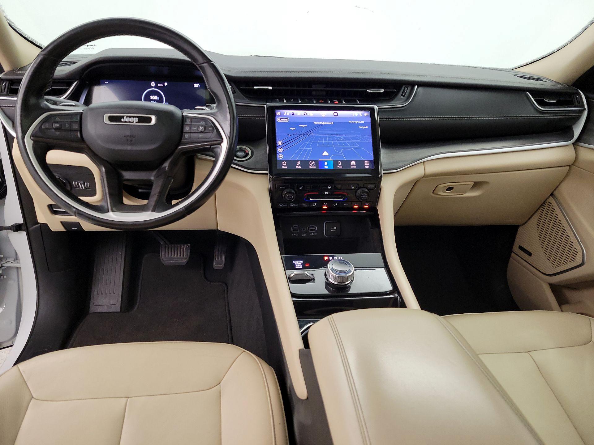 Thumbnail: 2022 Jeep Grand Cherokee L - 9