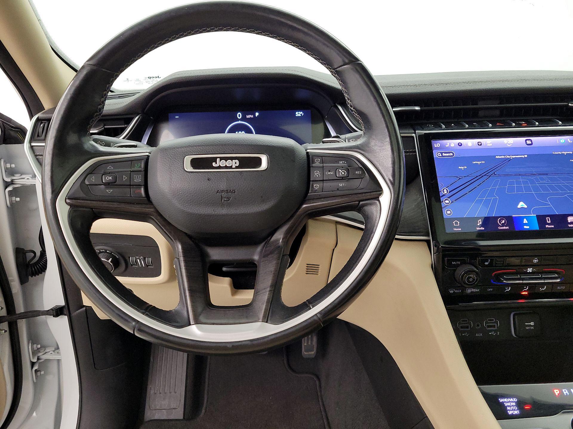 Thumbnail: 2022 Jeep Grand Cherokee L - 10