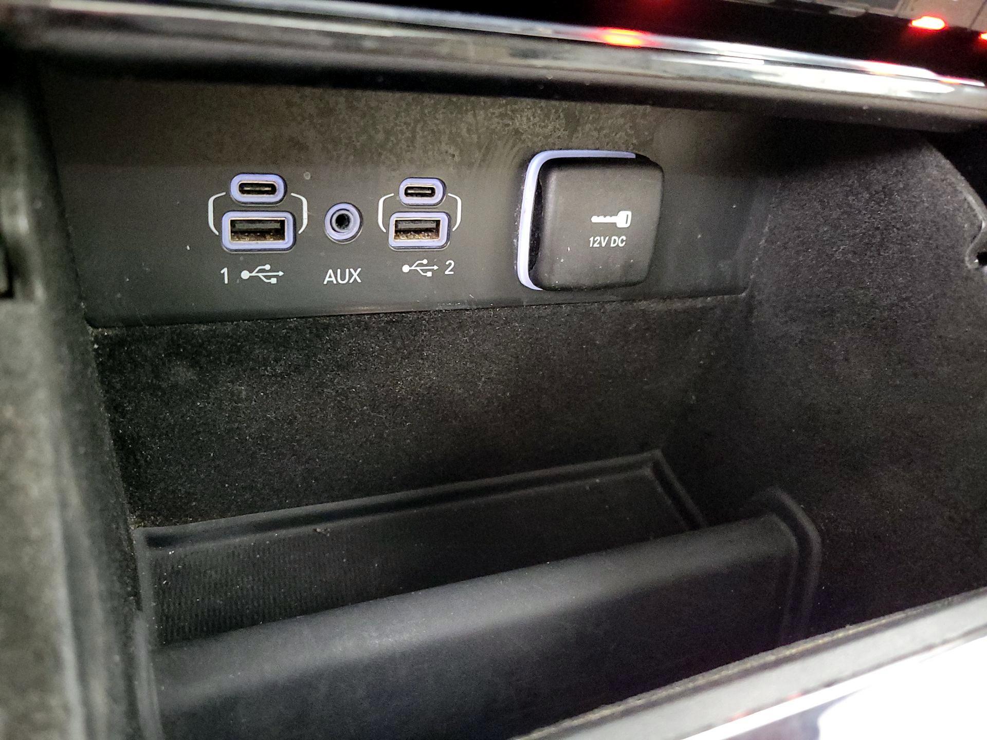 Thumbnail: 2022 Jeep Grand Cherokee L - 19