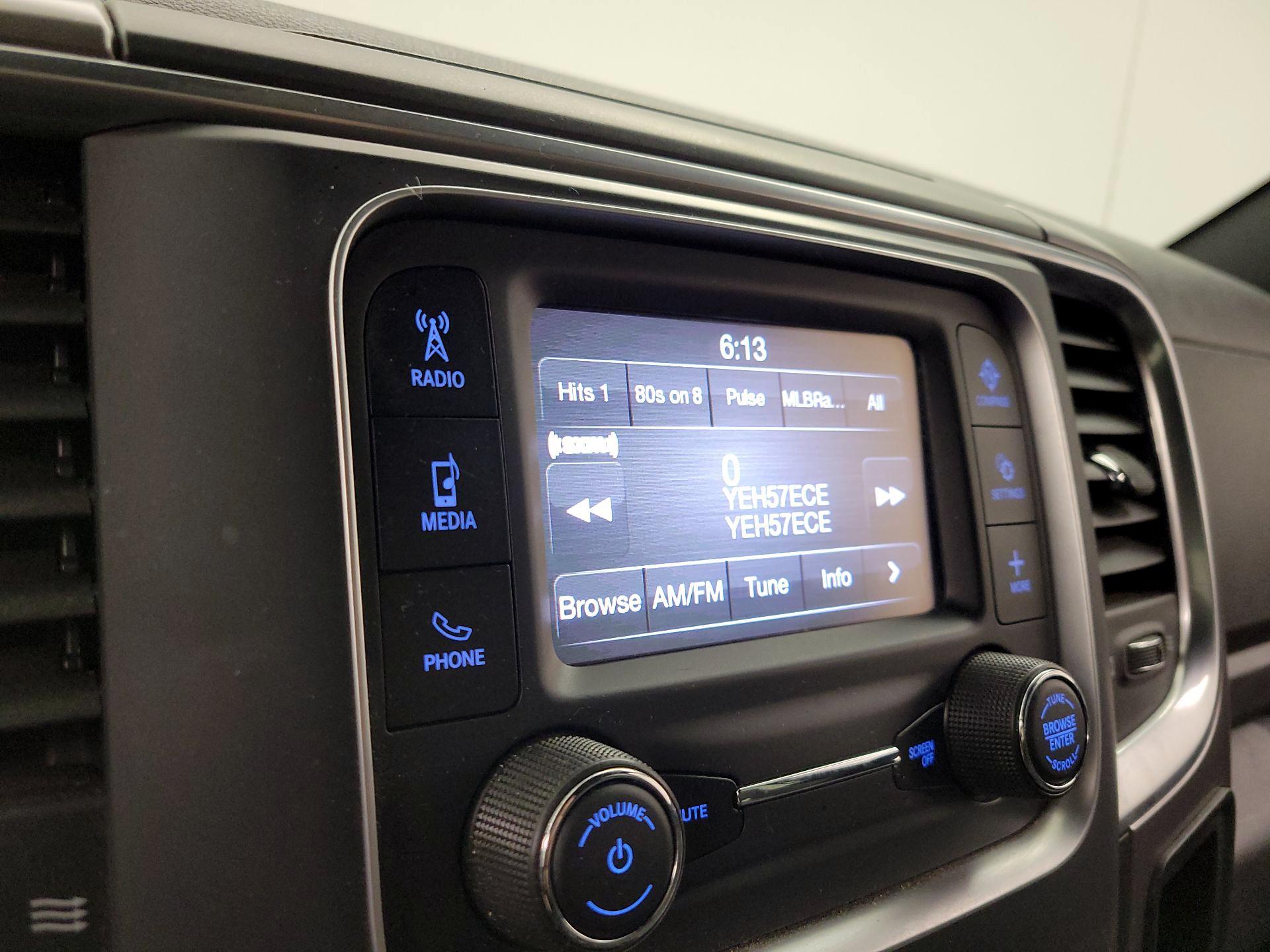 Thumbnail: 2022 RAM 1500 Classic - 15