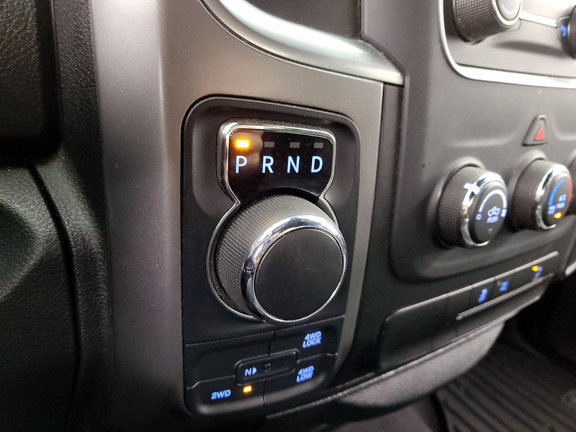 Thumbnail: 2022 RAM 1500 Classic - 17