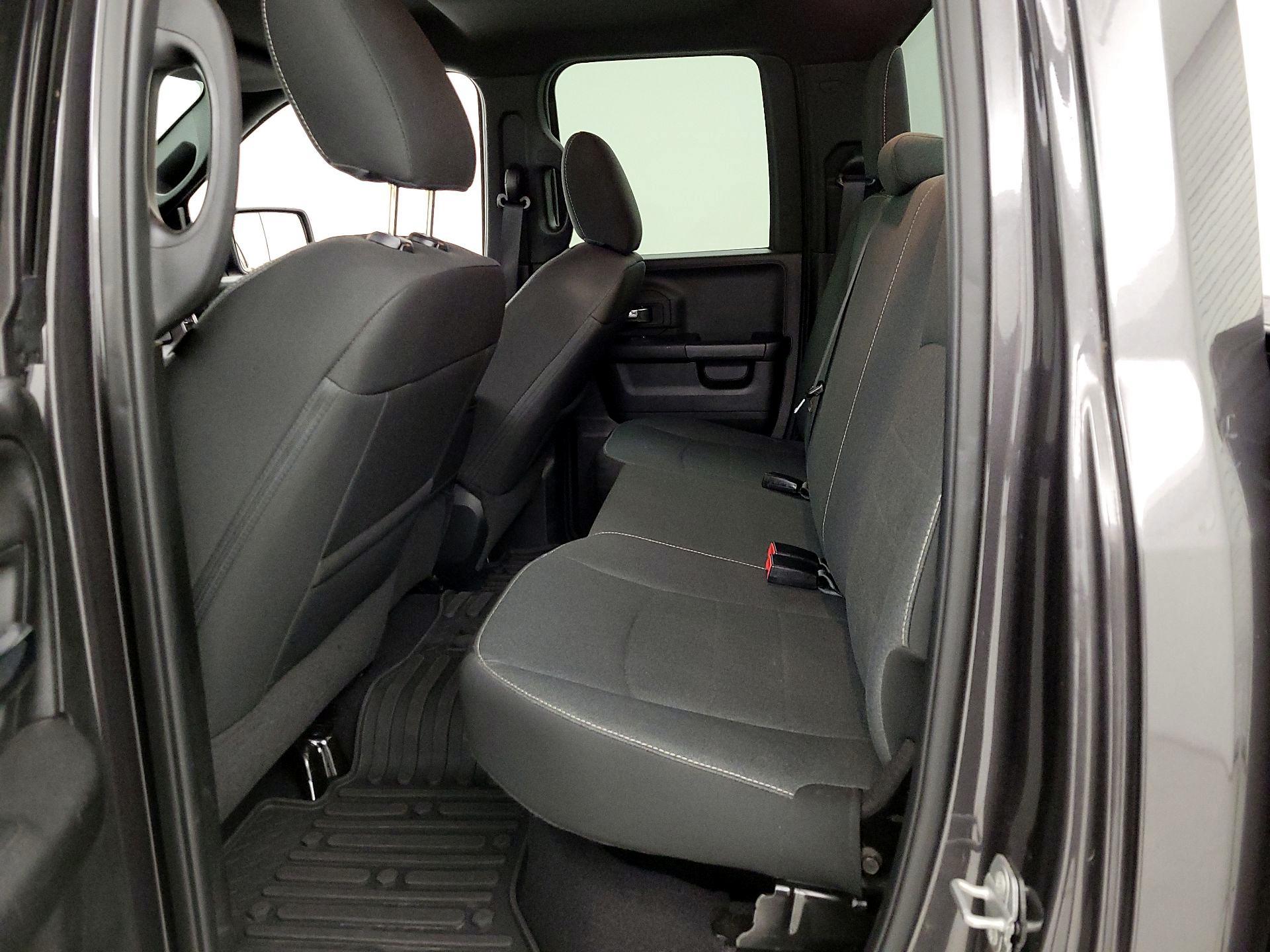 Thumbnail: 2022 RAM 1500 Classic - 19