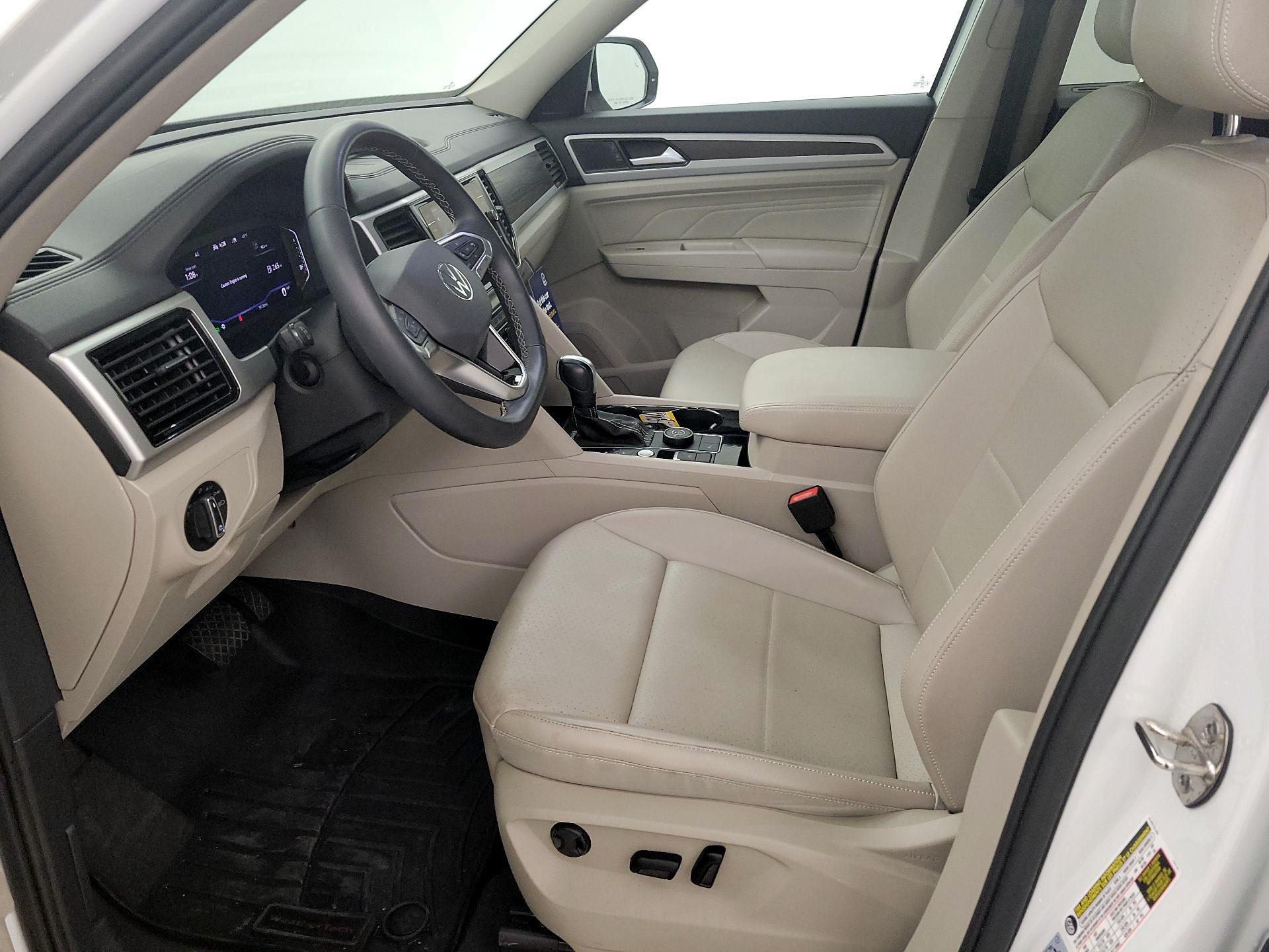 Thumbnail: 2022 Volkswagen Atlas - 11