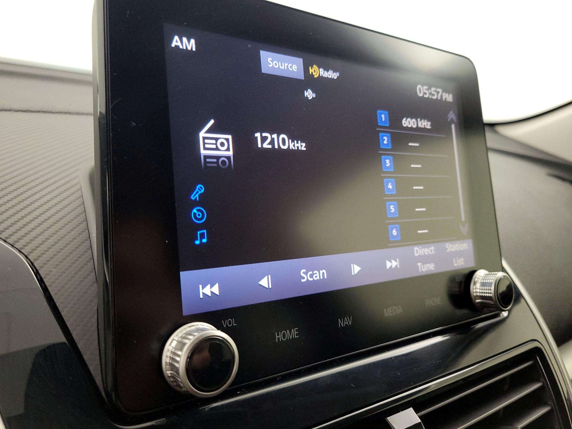 Thumbnail: 2022 Mitsubishi Eclipse Cross - 15