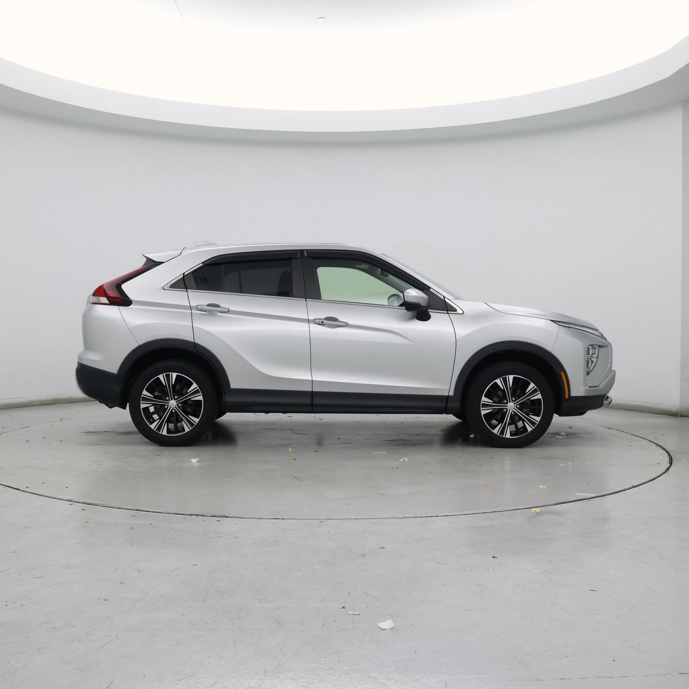 Thumbnail: 2022 Mitsubishi Eclipse Cross - 7