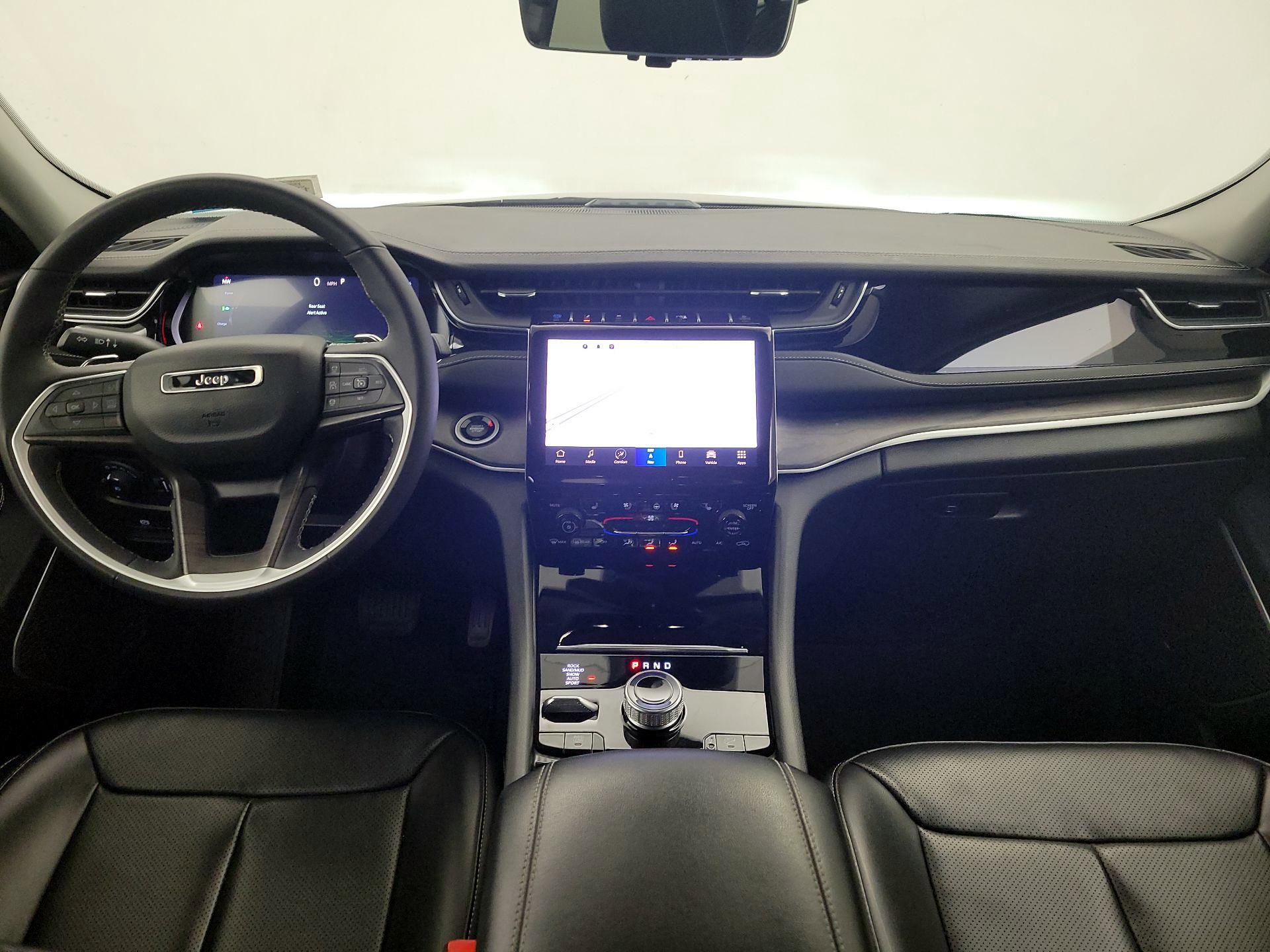 Thumbnail: 2023 Jeep Grand Cherokee - 9