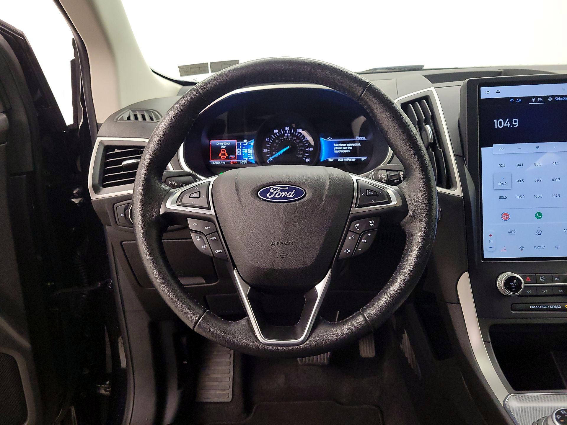 Thumbnail: 2021 Ford Edge - 10
