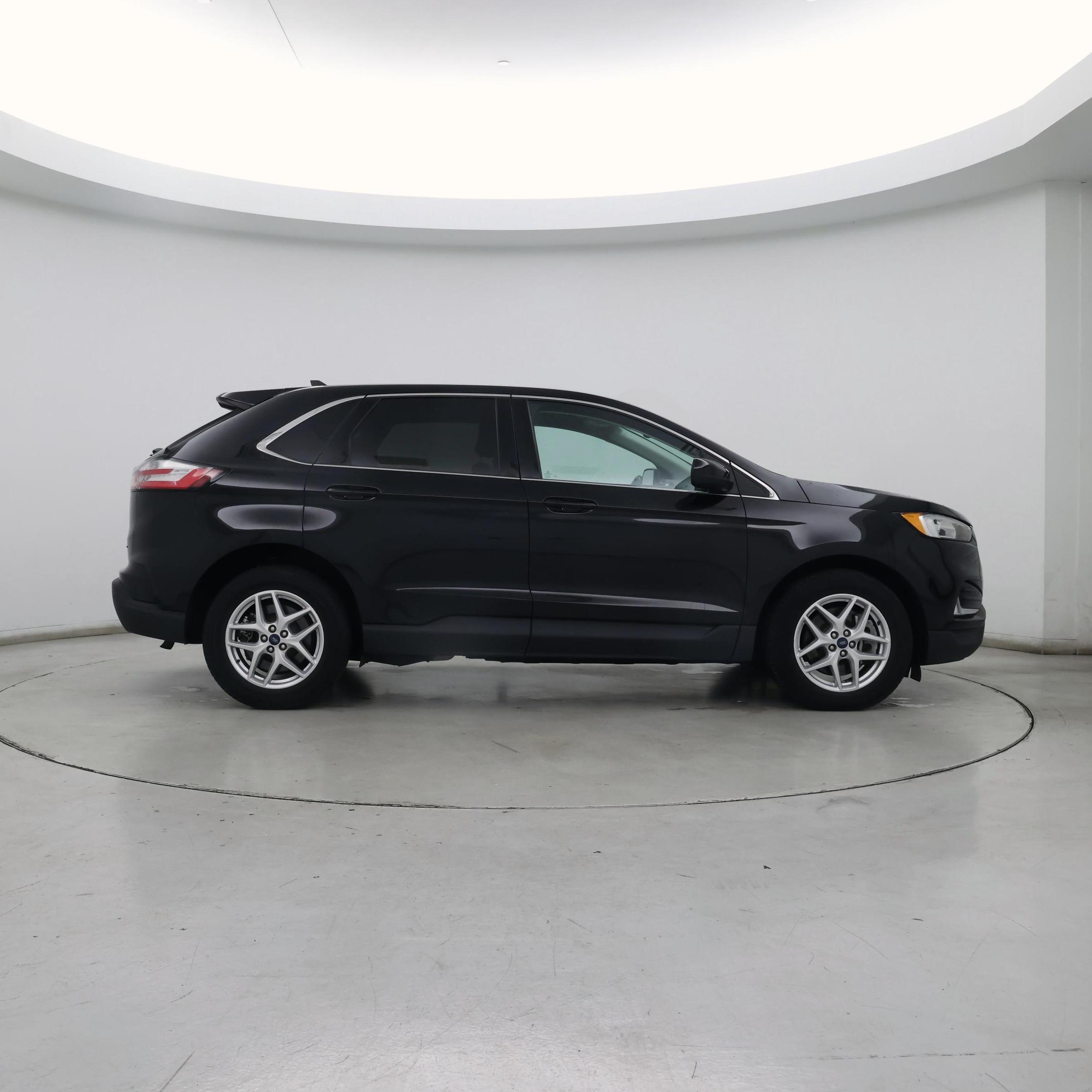 Thumbnail: 2021 Ford Edge - 7