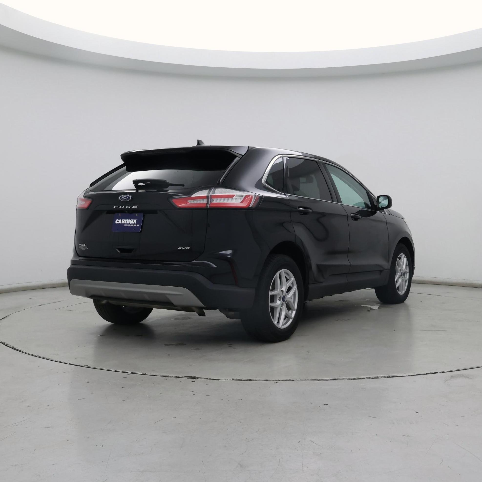Thumbnail: 2021 Ford Edge - 8