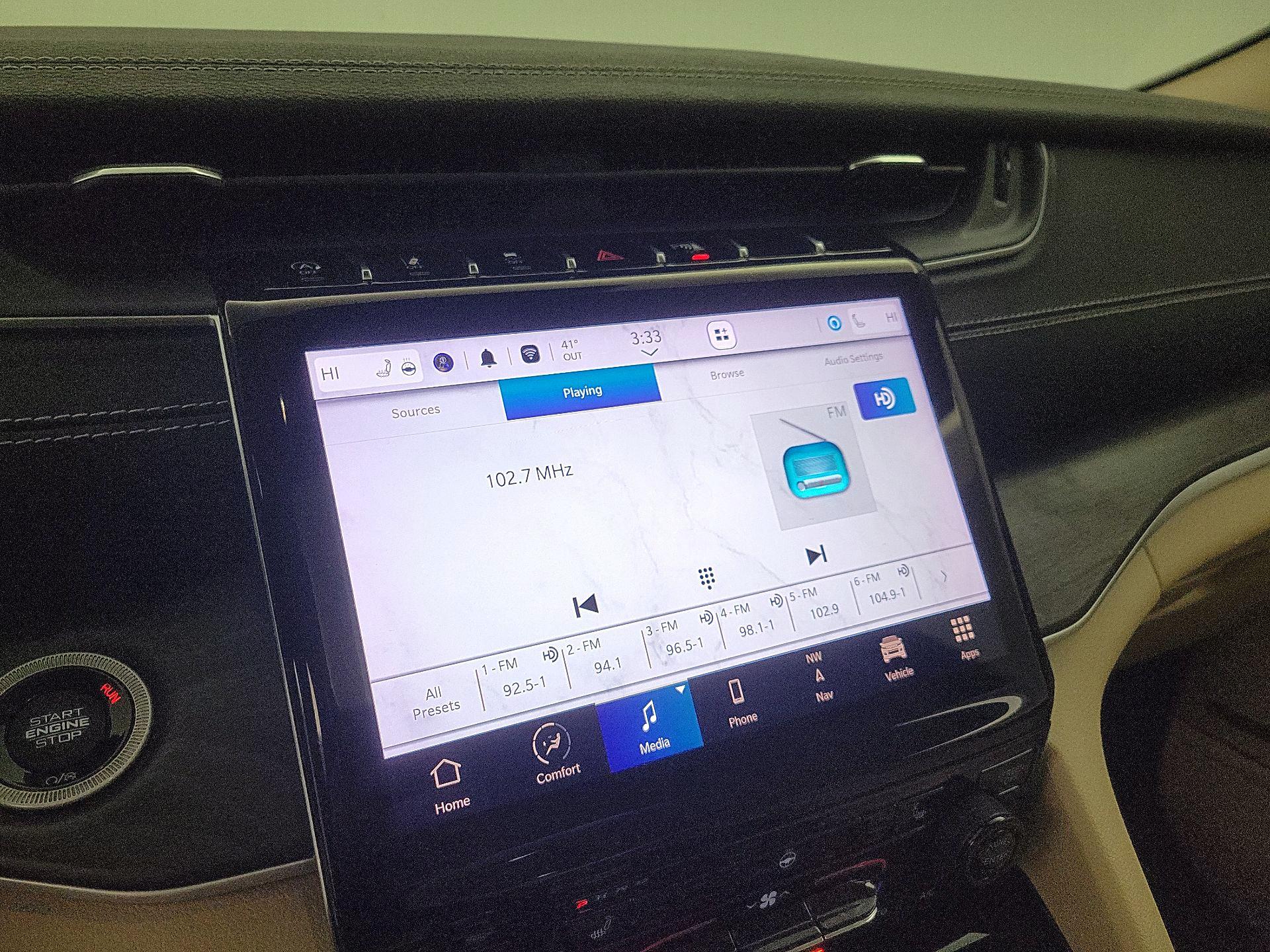 Thumbnail: 2022 Jeep Grand Cherokee L - 16