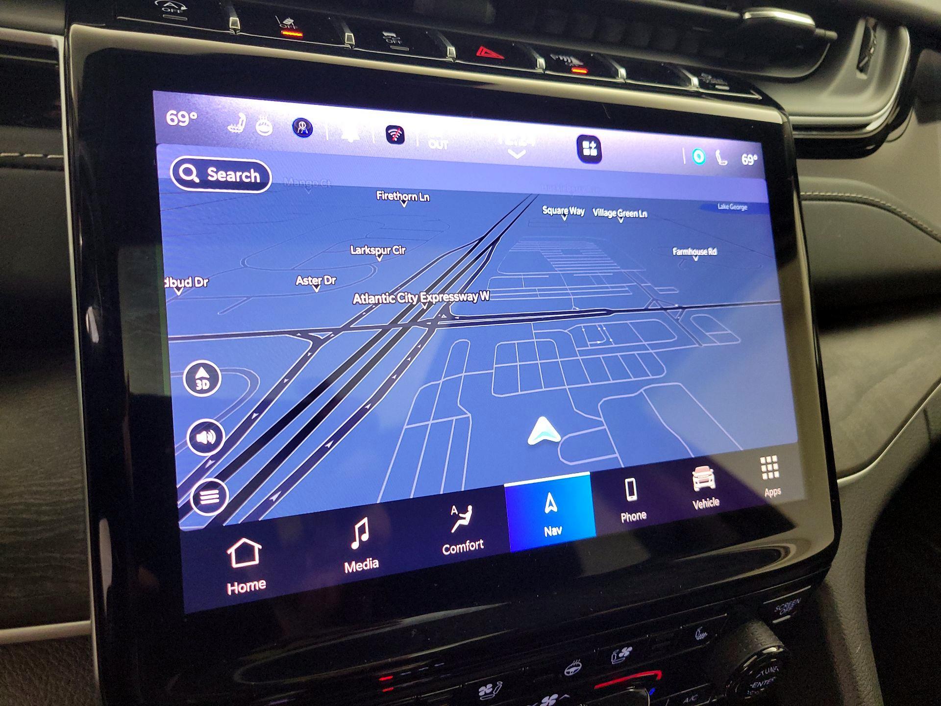 Thumbnail: 2022 Jeep Grand Cherokee - 14