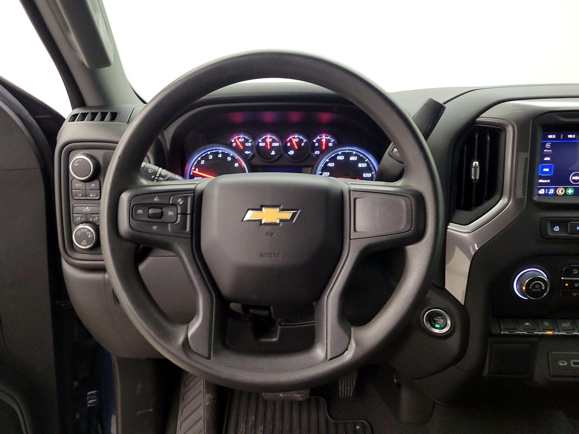 Thumbnail: 2022 Chevrolet Silverado 1500 - 10