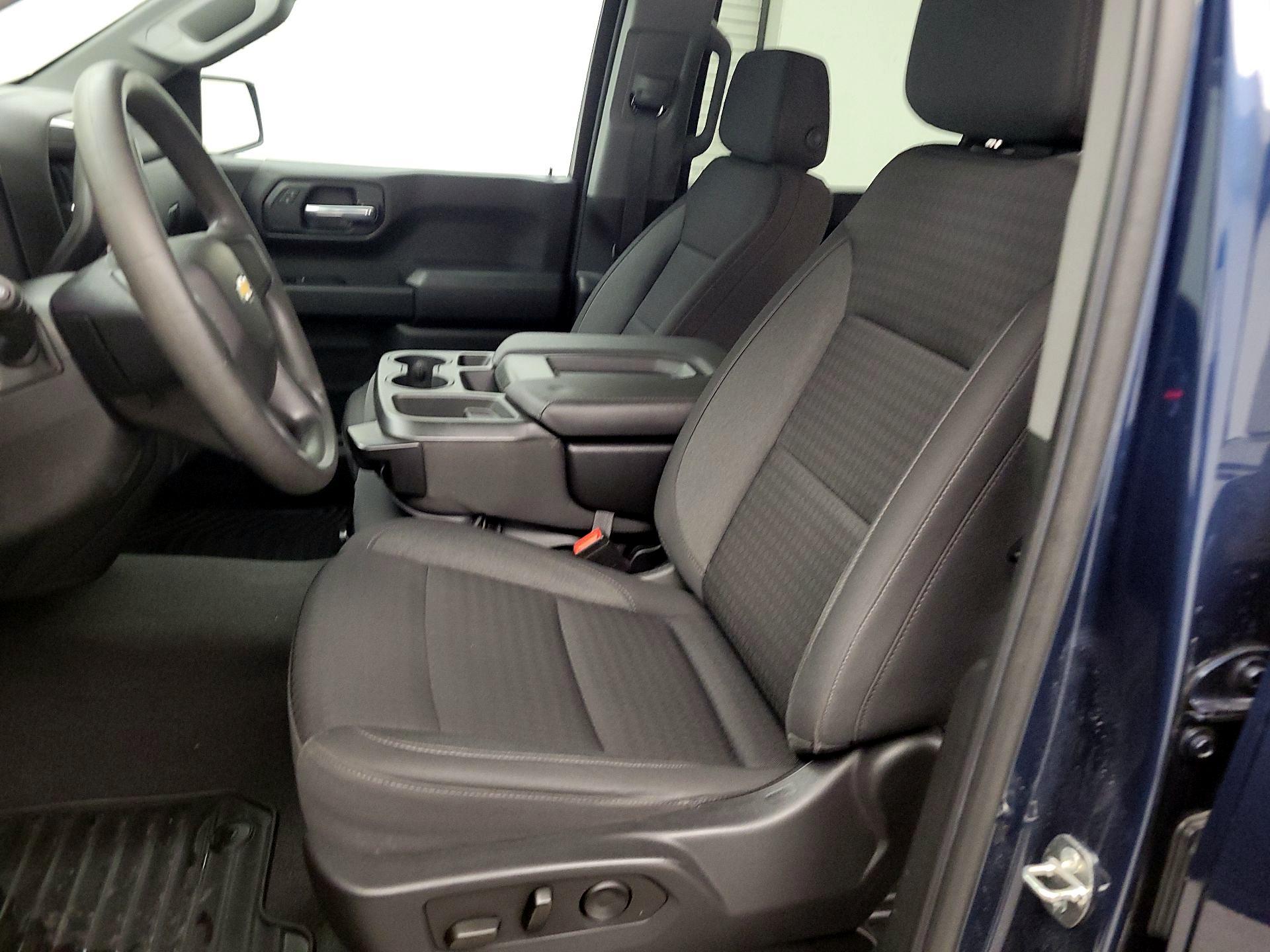 Thumbnail: 2022 Chevrolet Silverado 1500 - 11