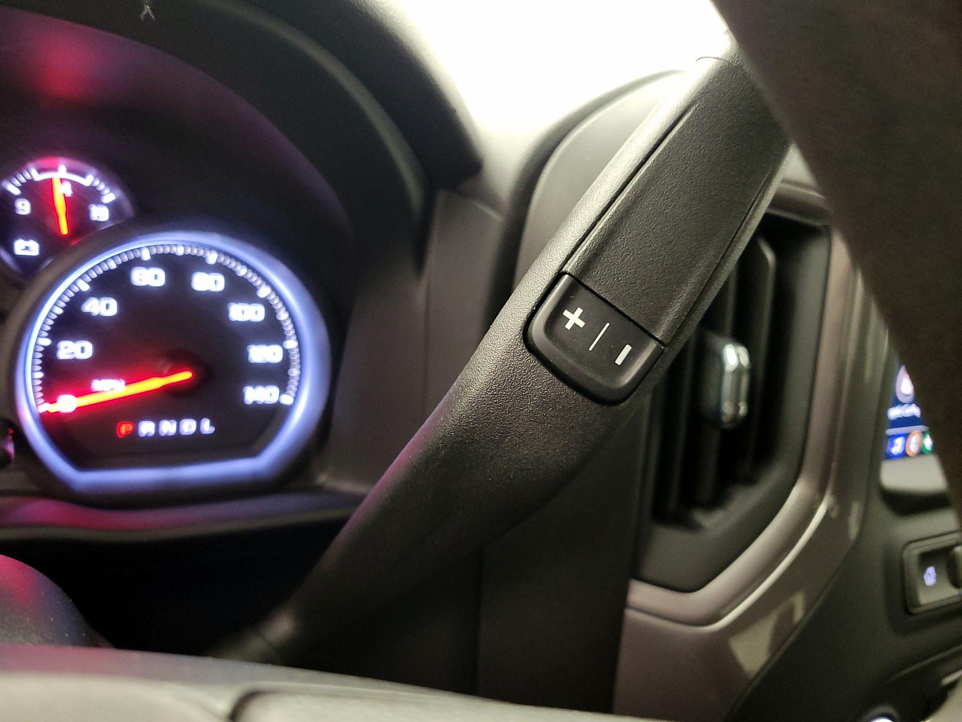 Thumbnail: 2022 Chevrolet Silverado 1500 - 17