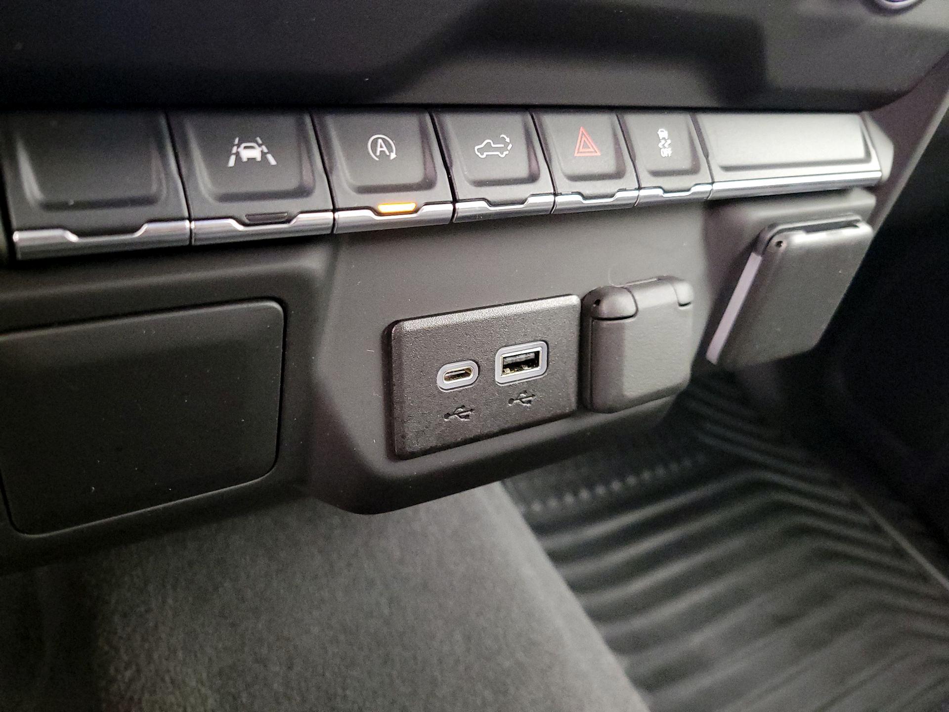 Thumbnail: 2022 Chevrolet Silverado 1500 - 18