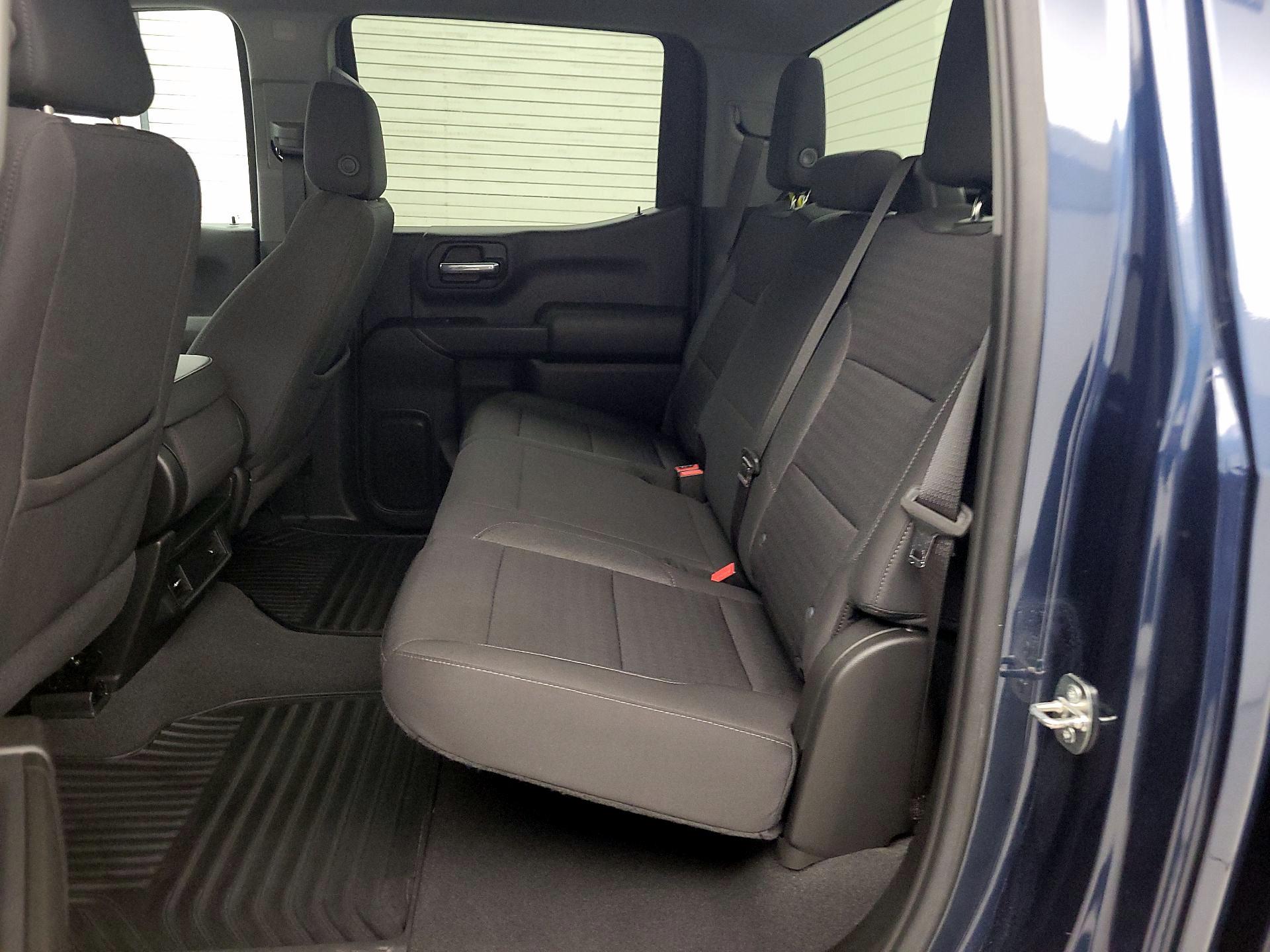 Thumbnail: 2022 Chevrolet Silverado 1500 - 19