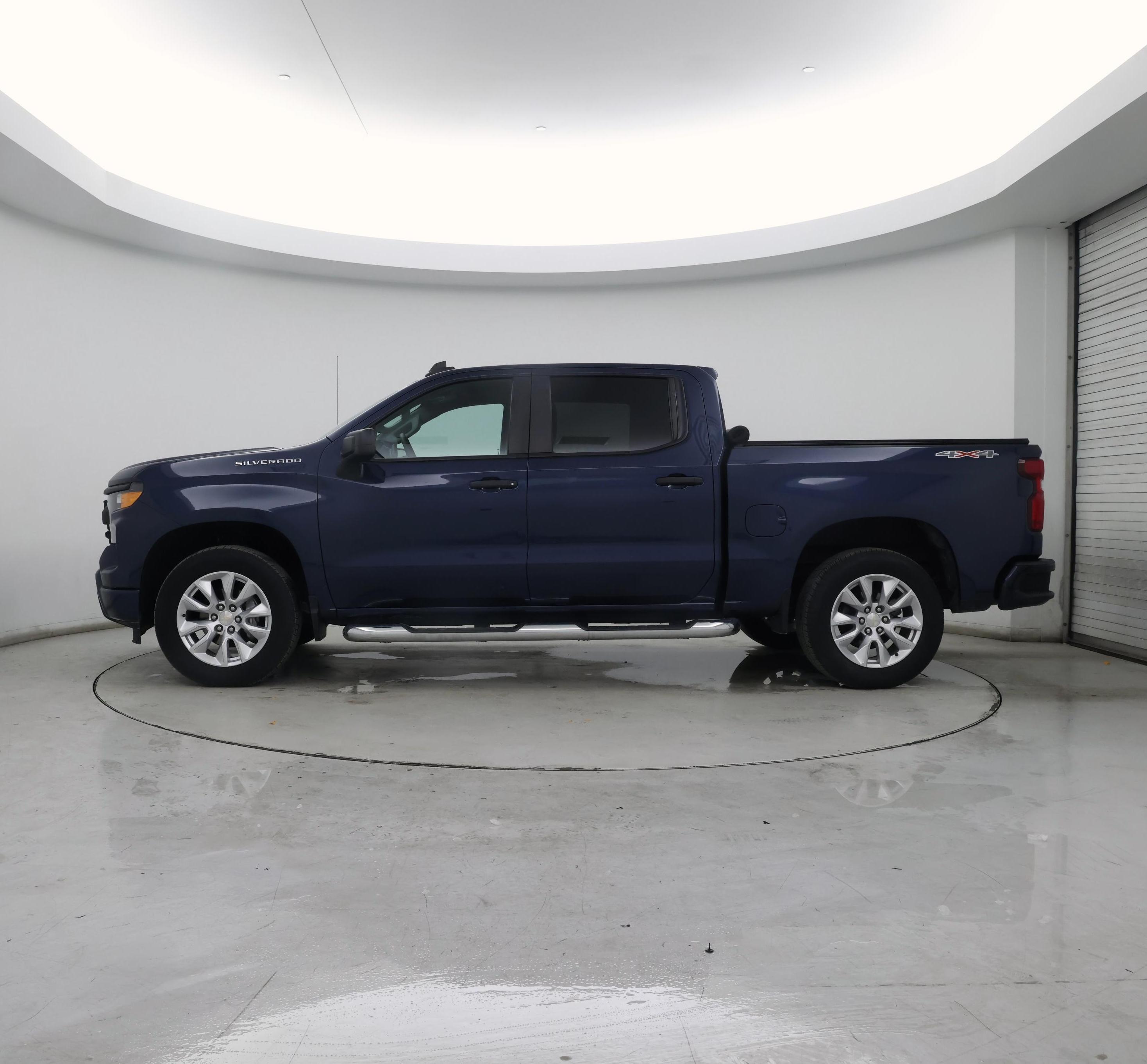 Thumbnail: 2022 Chevrolet Silverado 1500 - 3