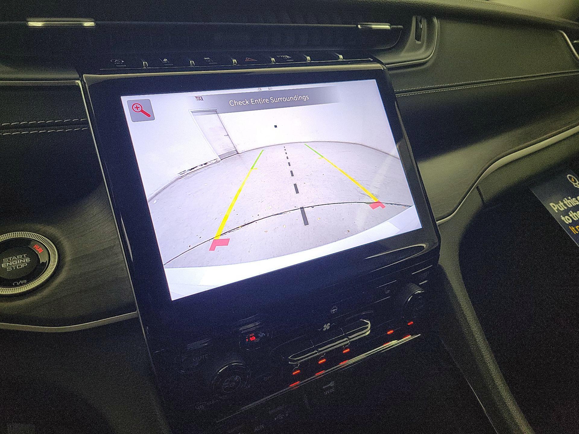 Thumbnail: 2023 Jeep Grand Cherokee - 15