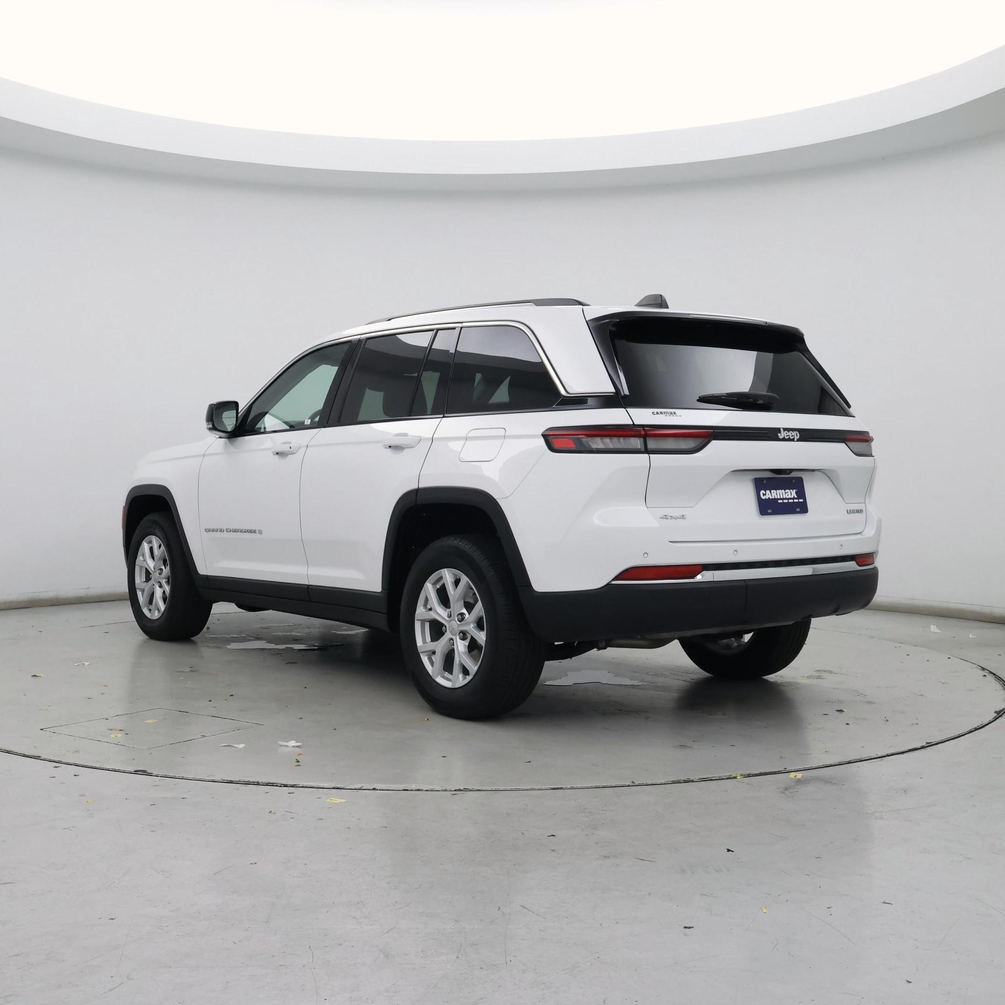 Thumbnail: 2023 Jeep Grand Cherokee - 2