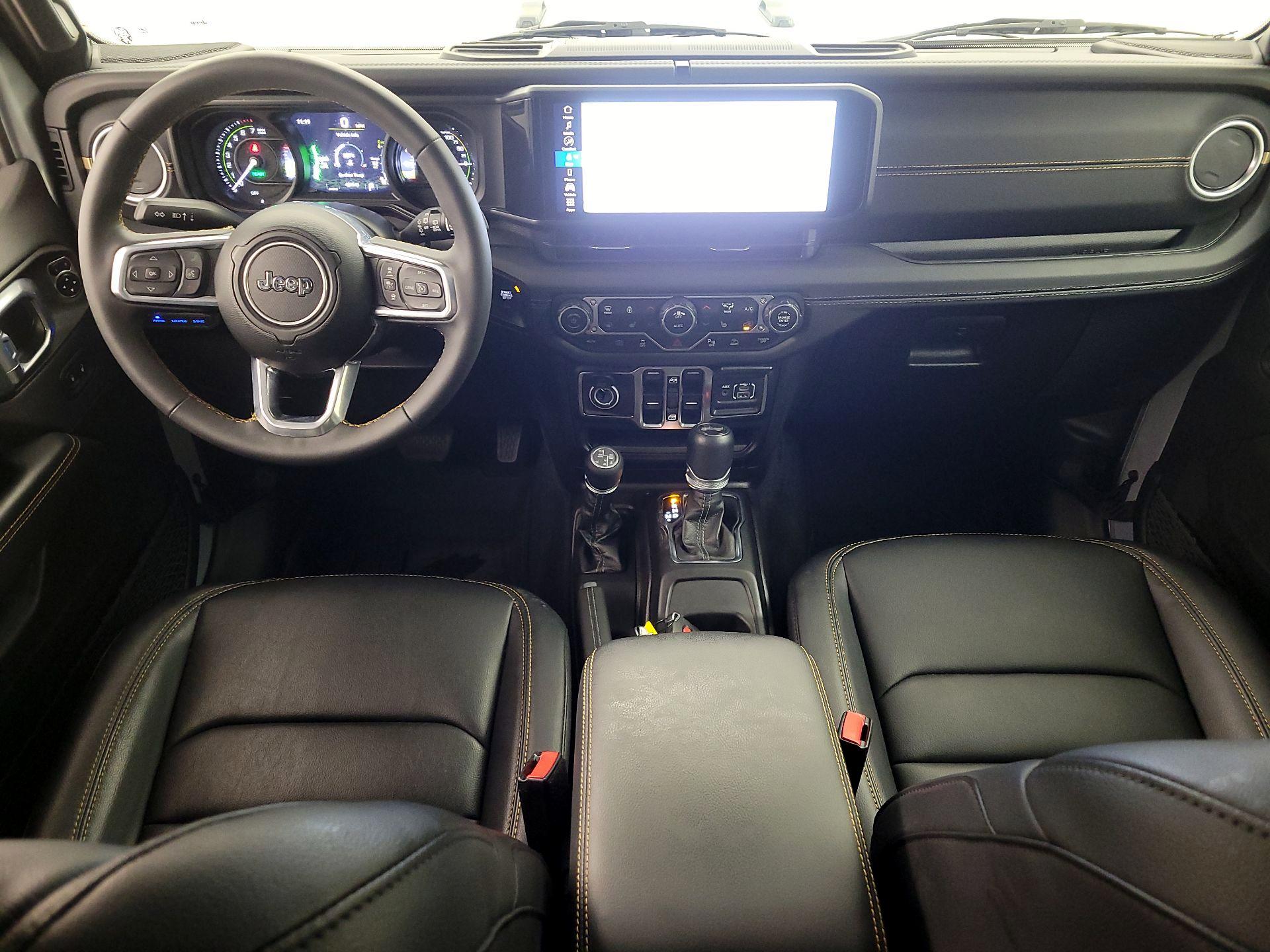 Thumbnail: 2024 Jeep Wrangler - 9