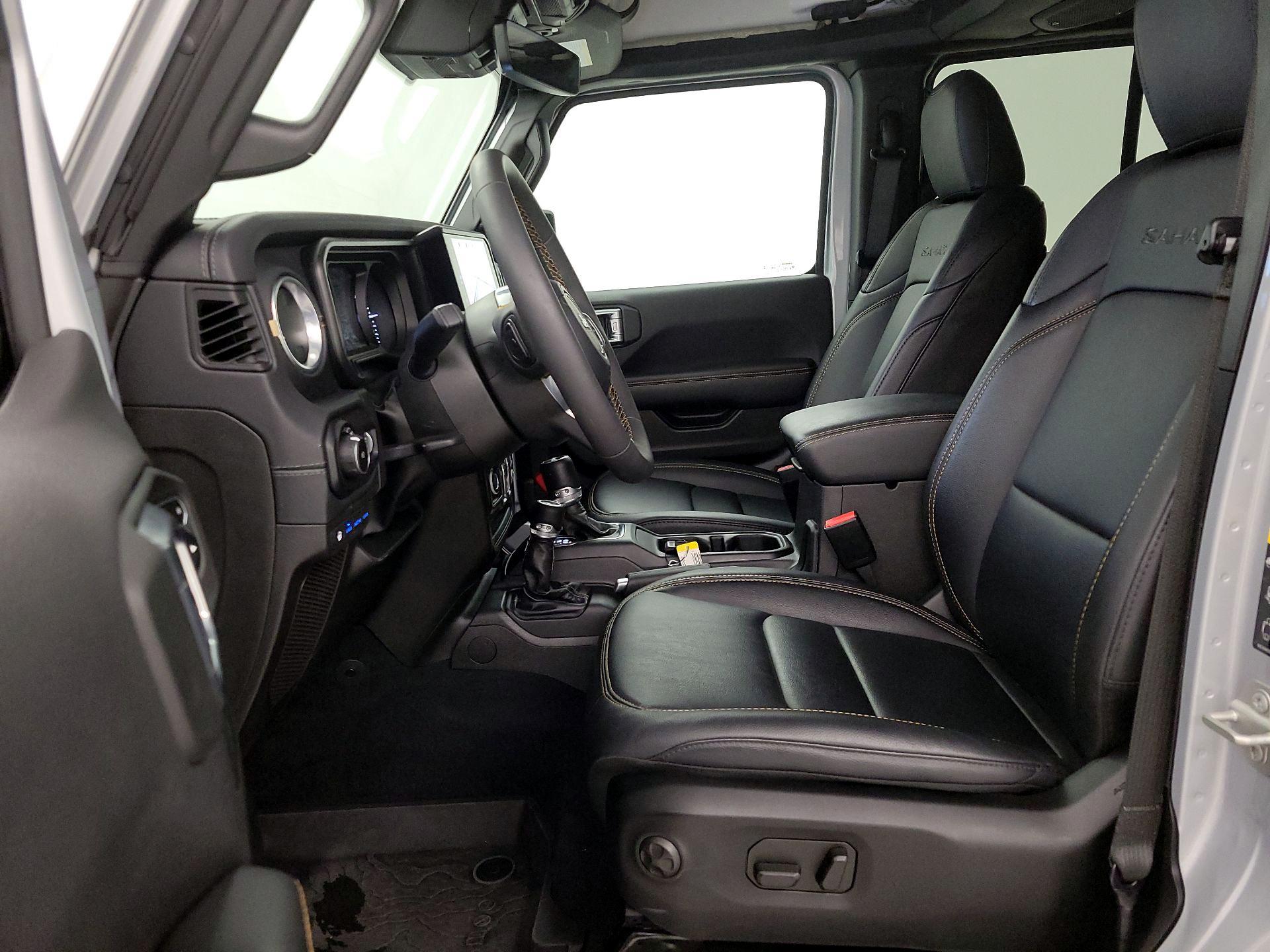 Thumbnail: 2024 Jeep Wrangler - 11