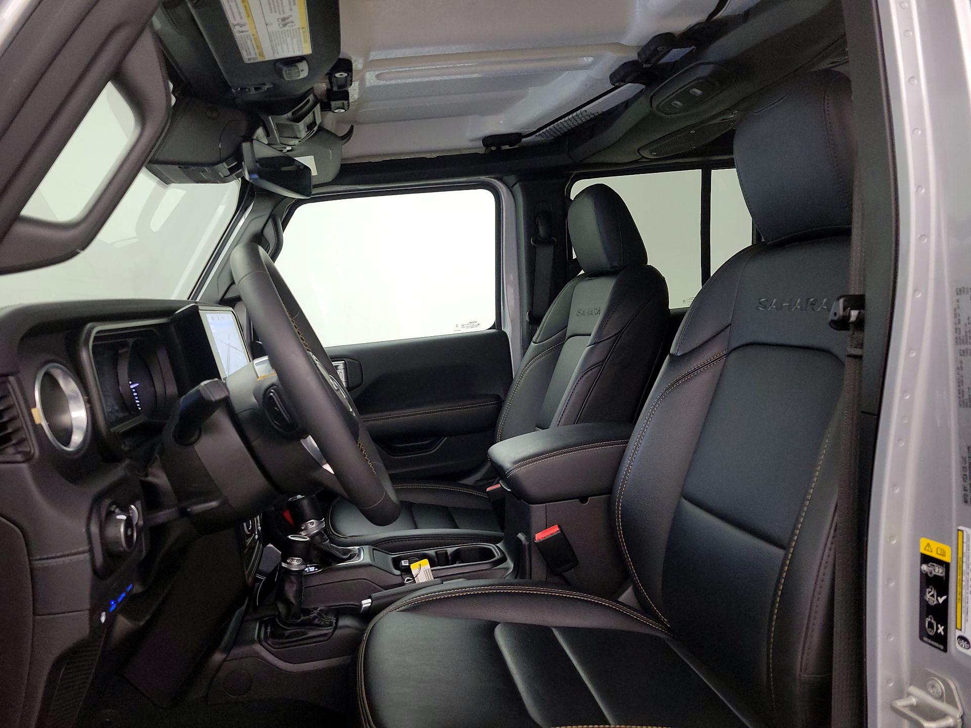 Thumbnail: 2024 Jeep Wrangler - 20